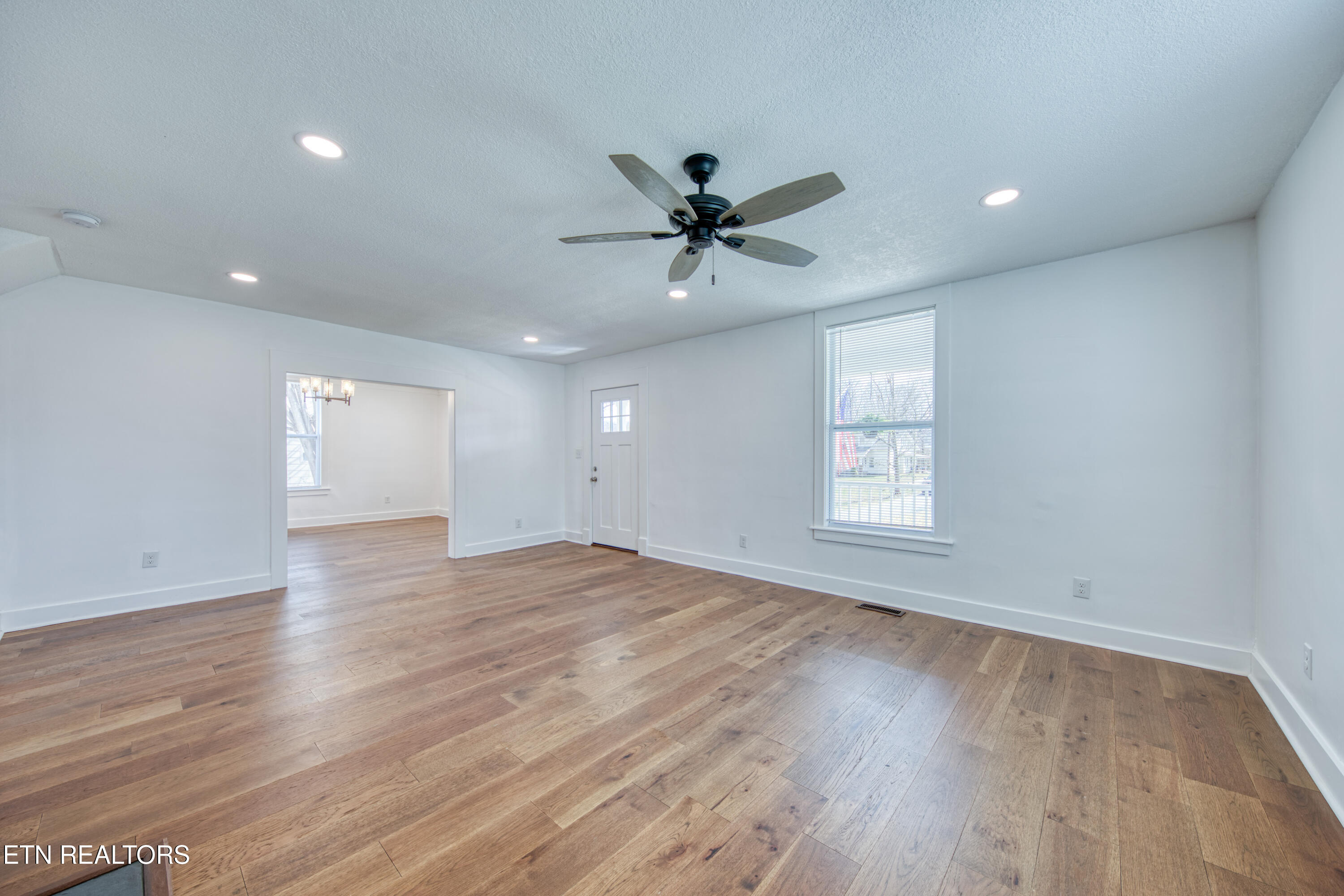 2615 Woodrow Drive Property Photo 13