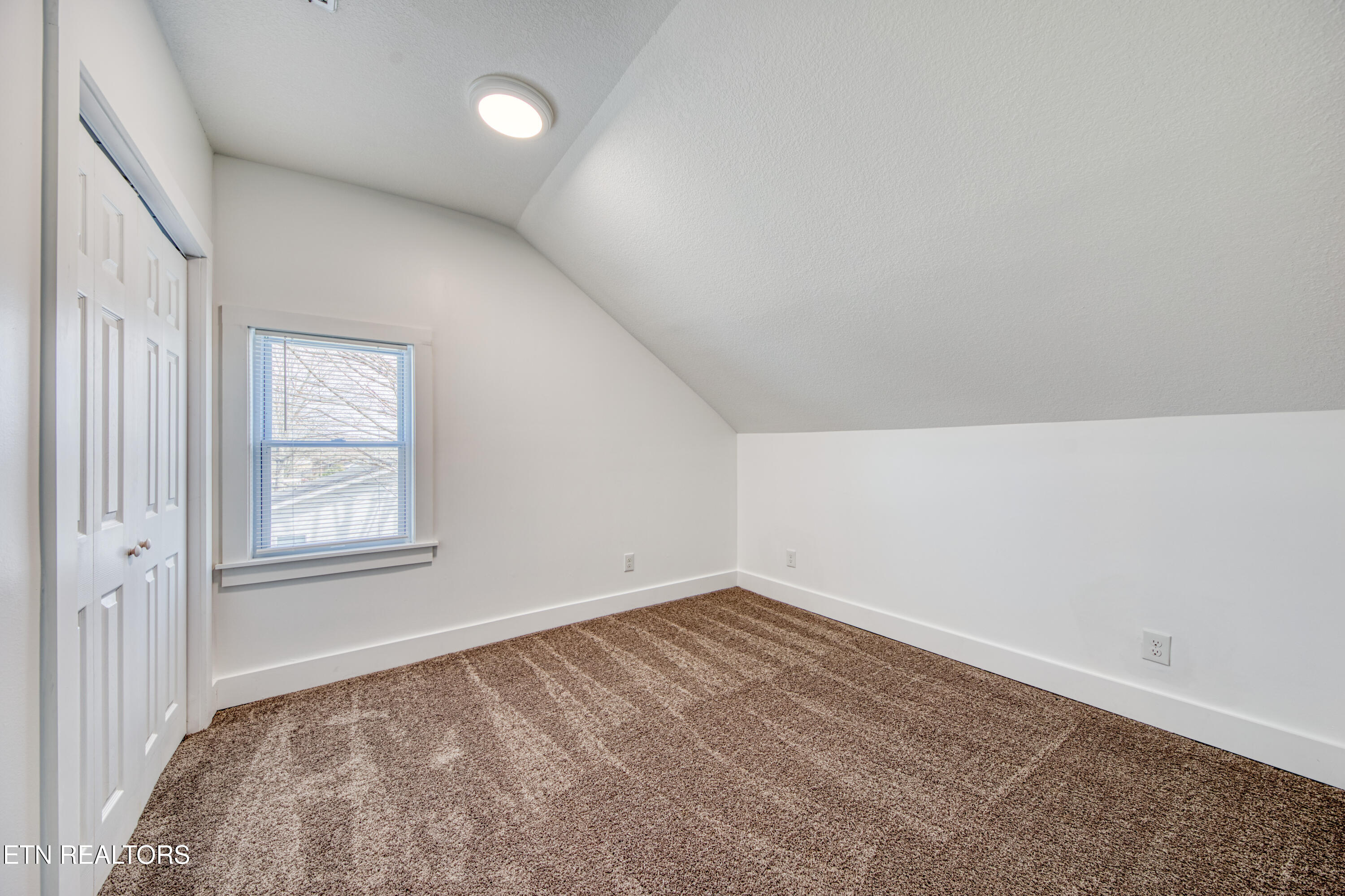 2615 Woodrow Drive Property Photo 33