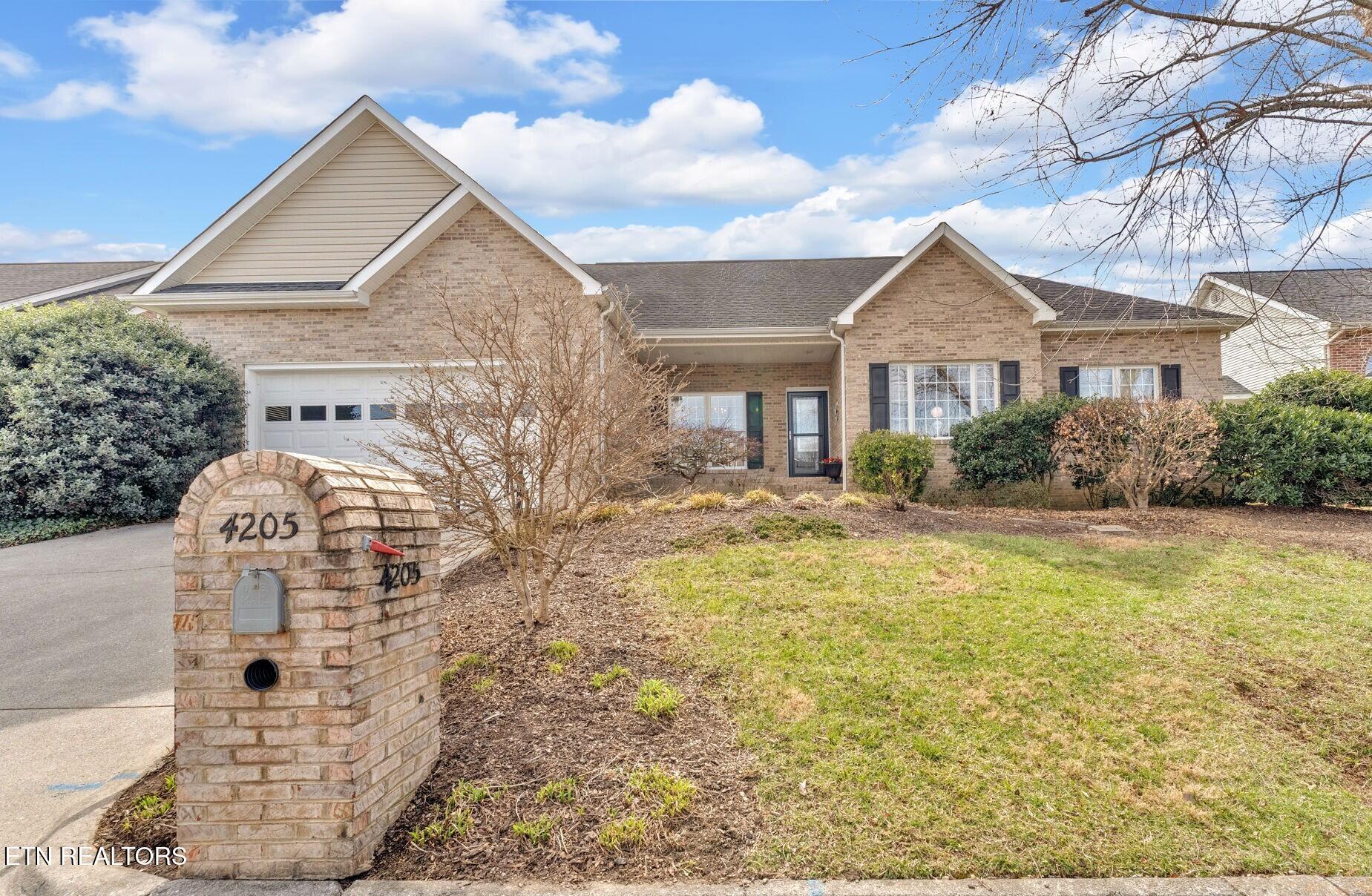 4205 Roderick Court Property Photo 1