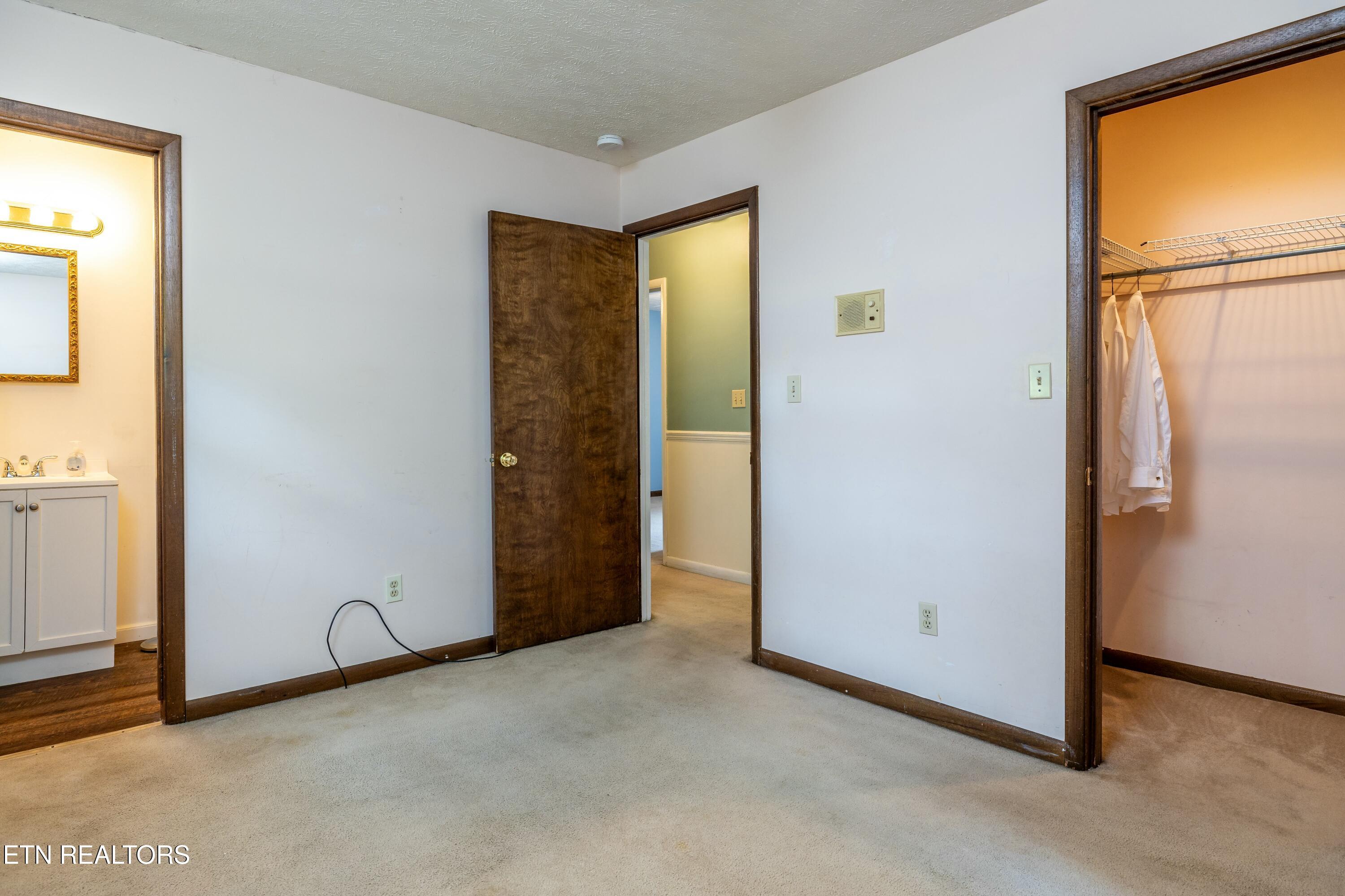 2220 Richwood Drive Property Photo 19