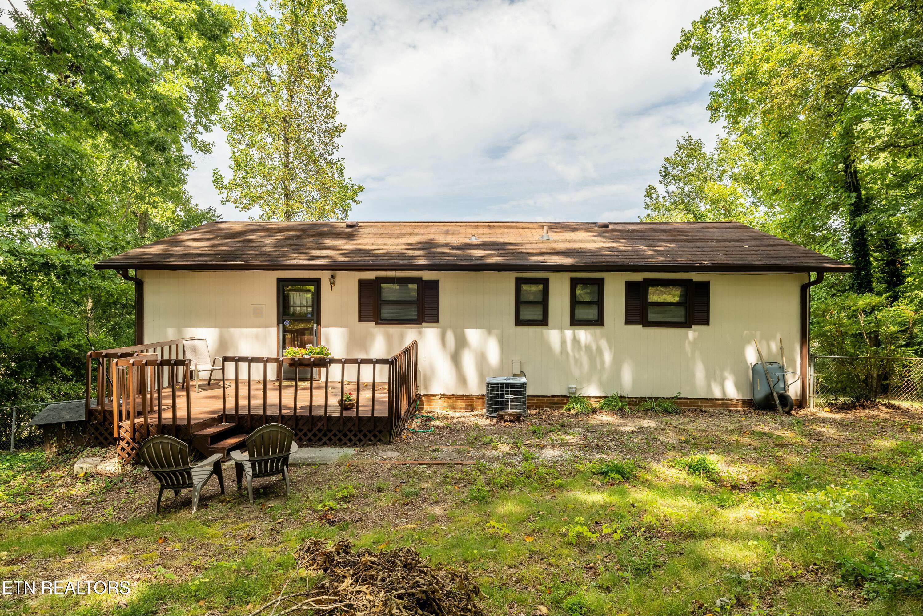 2220 Richwood Drive Property Photo 35