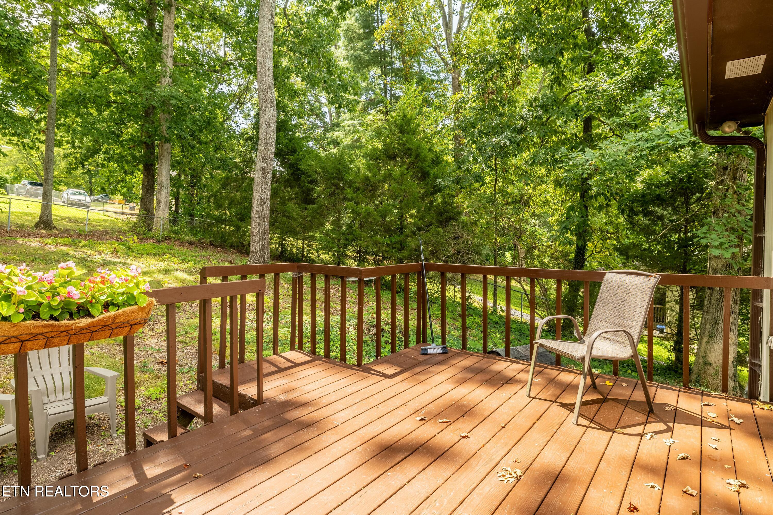 2220 Richwood Drive Property Photo 37