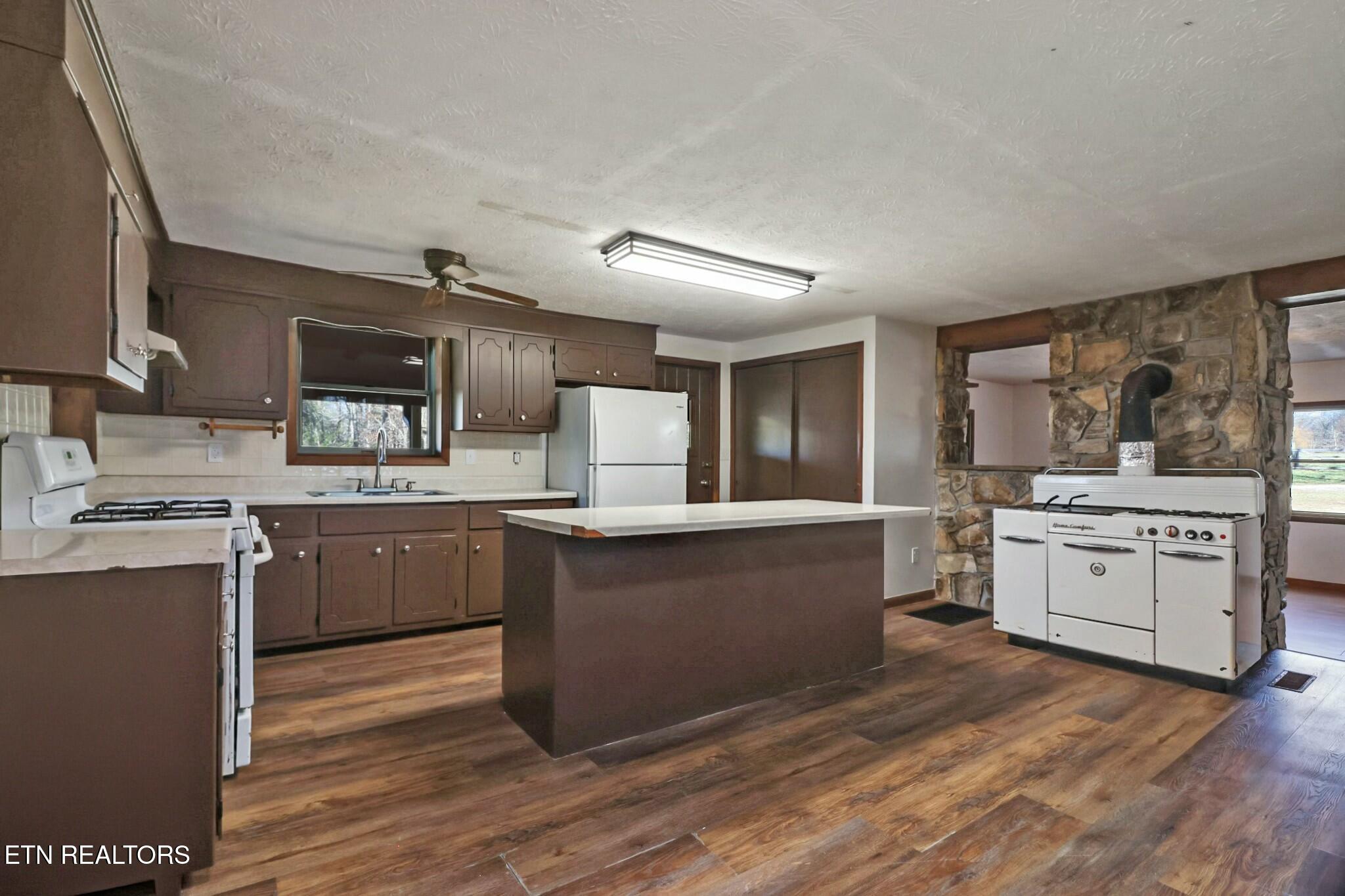 2919 Hwy 68 Property Photo 10