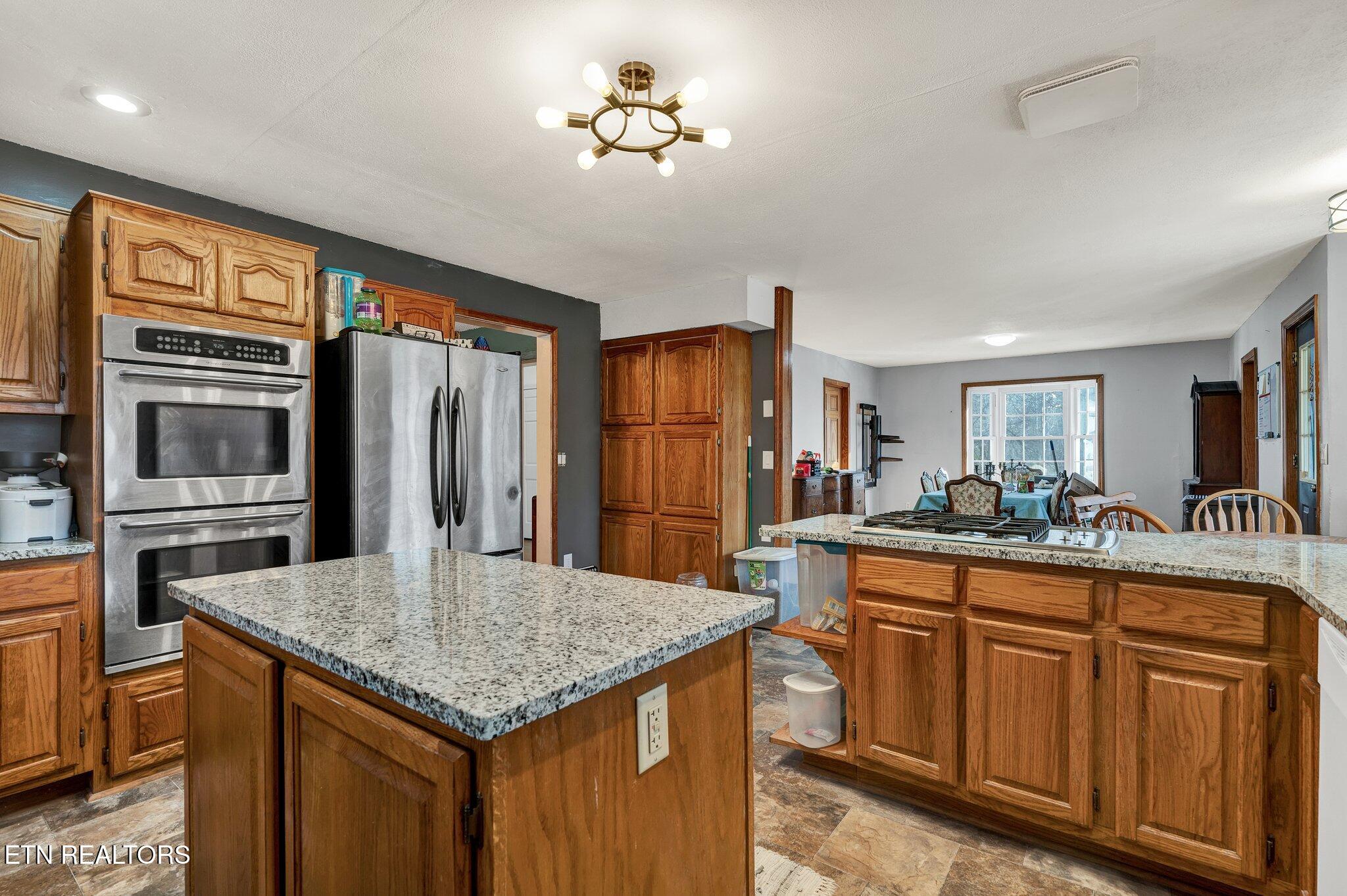 145 County Road 853 Property Photo 6