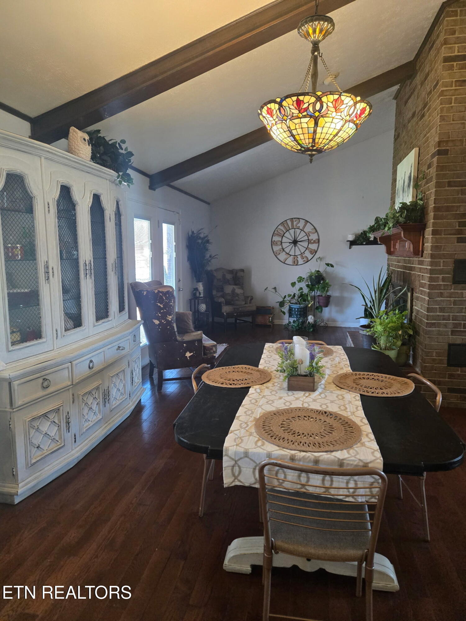 1355 Green Acres Drive Property Photo 8
