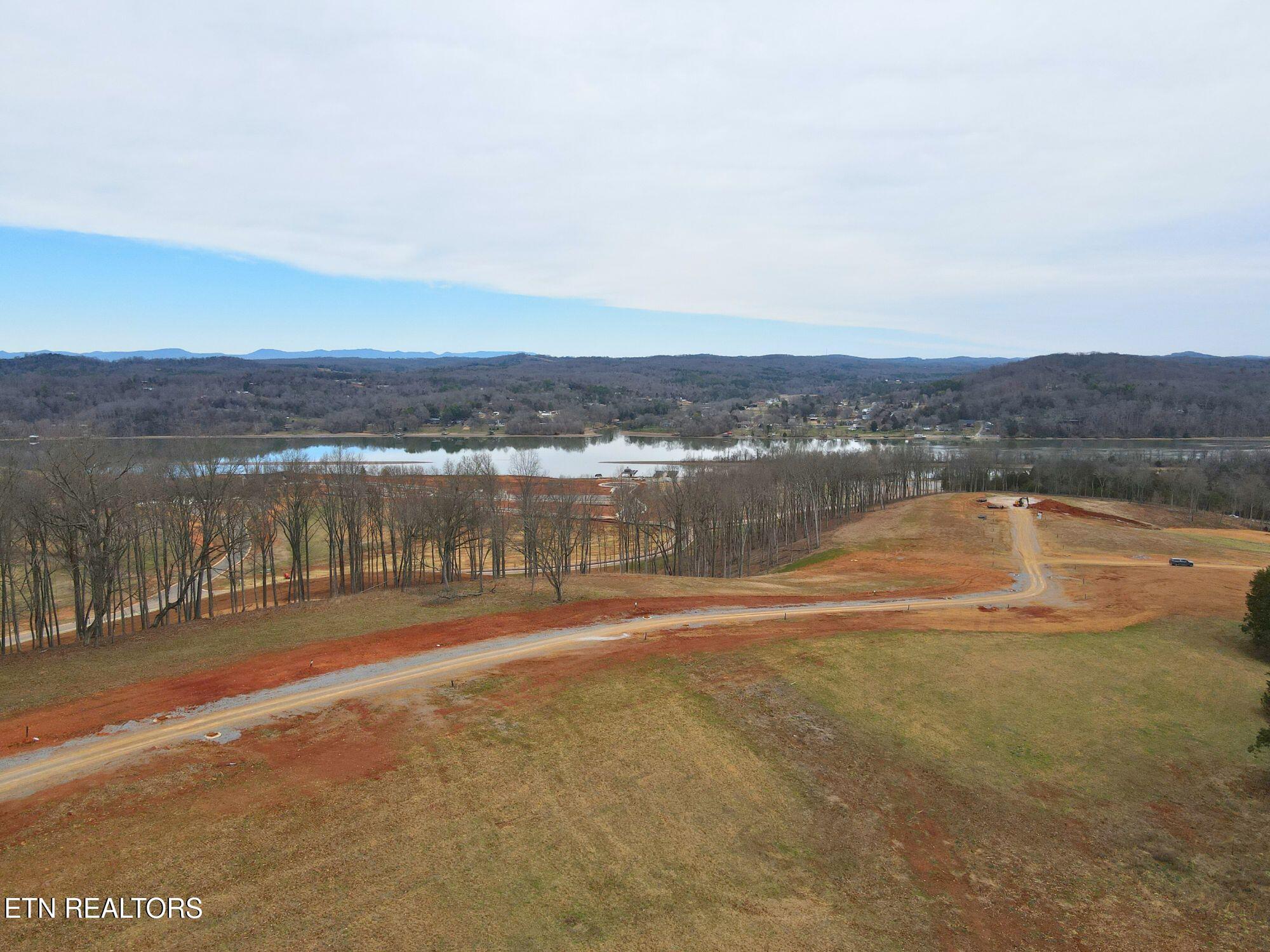 4486 Old Dogwood Tr Property Photo 10