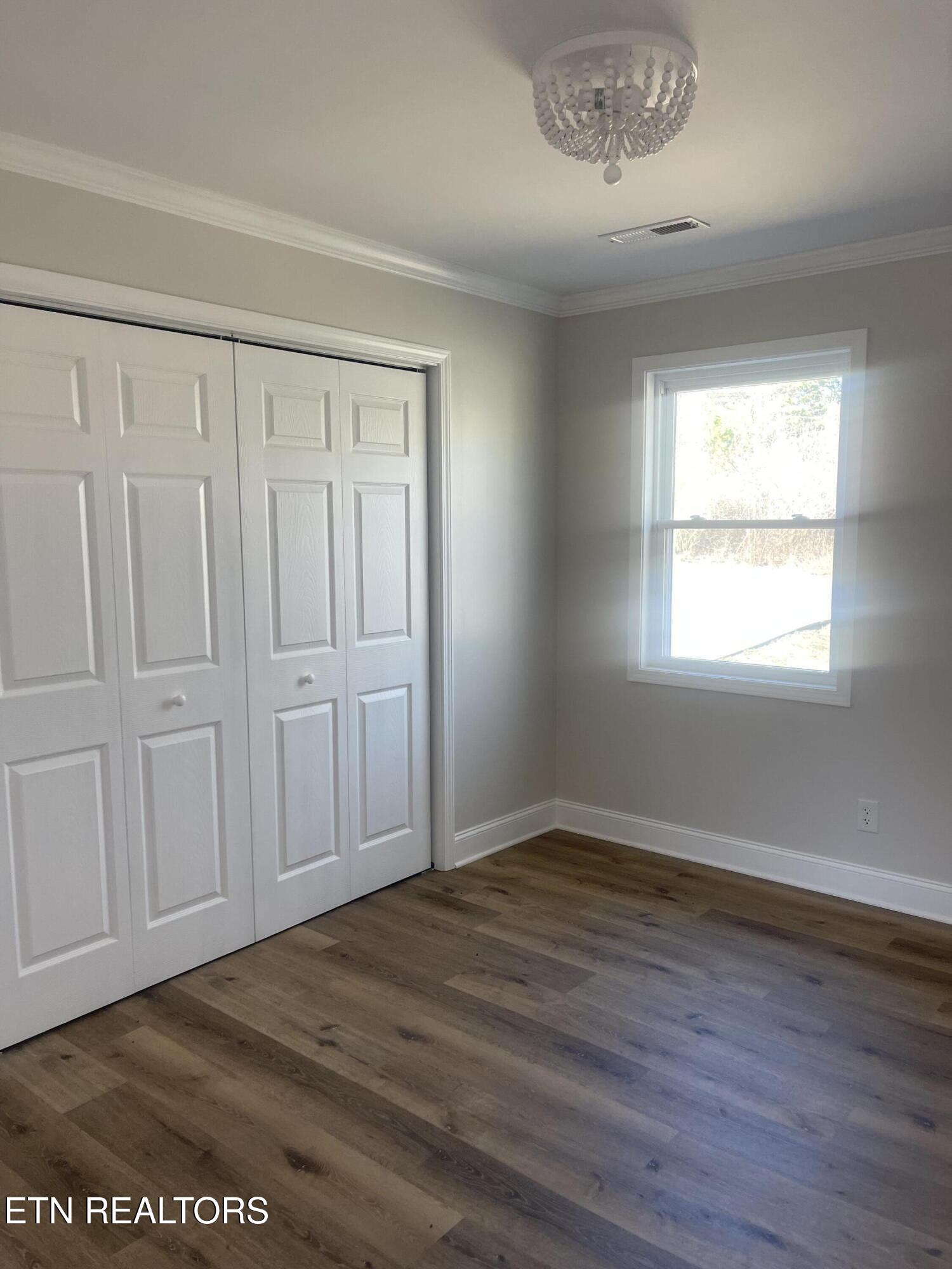 102 County Road 568 Property Photo 13