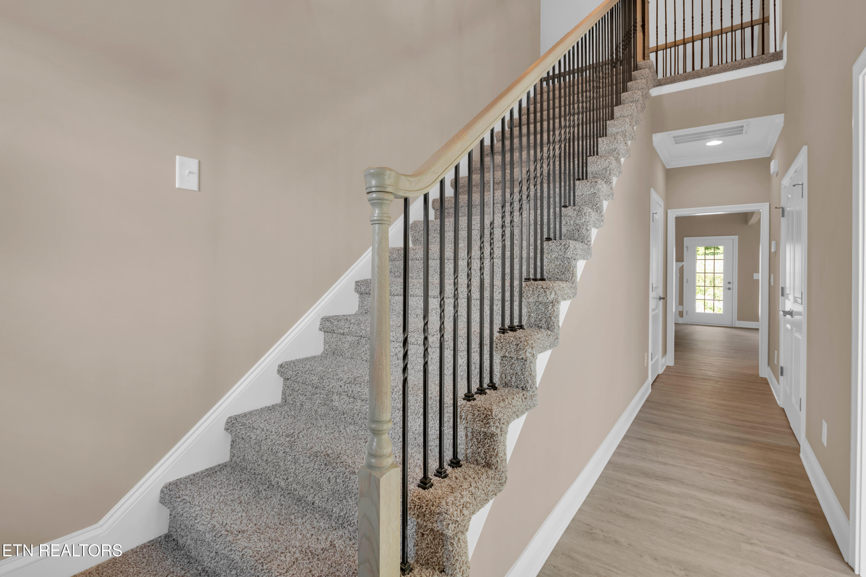 3016 Sycamore Creek Lane Property Photo 4