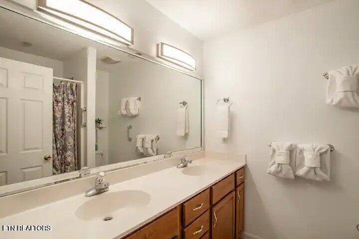 2084 Allenridge Drive Property Photo 29