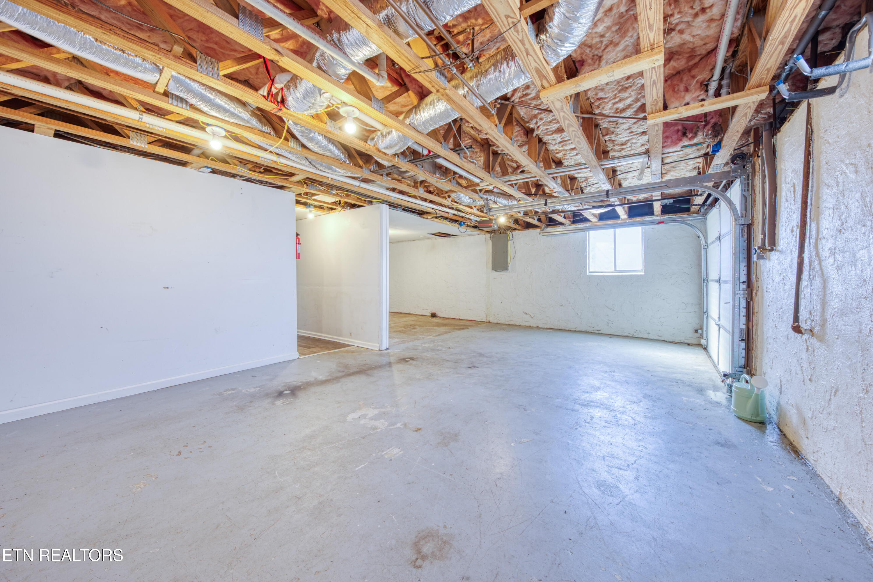 503 Akers St Property Photo 23