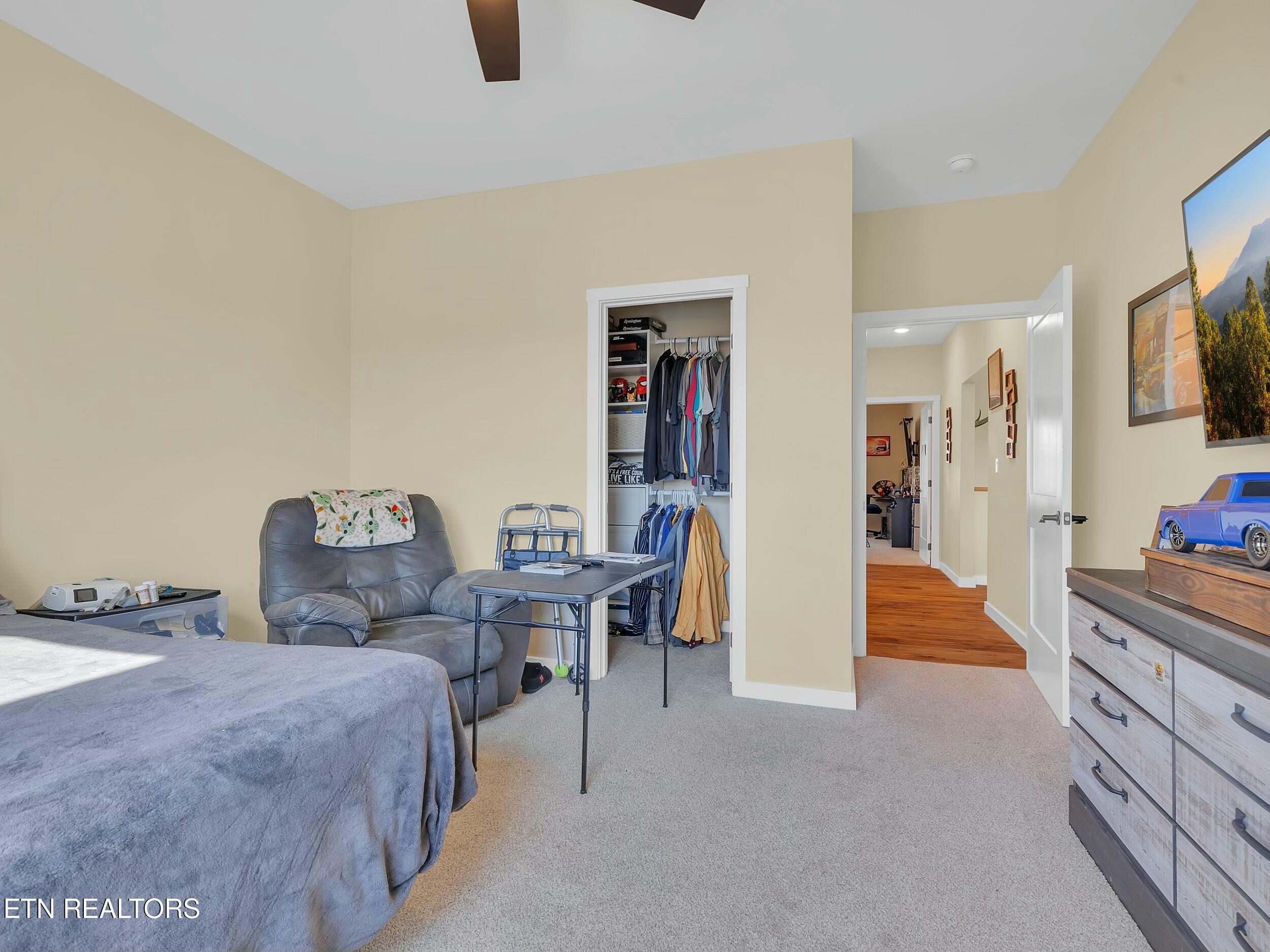 914 Skyline Drive Property Photo 22