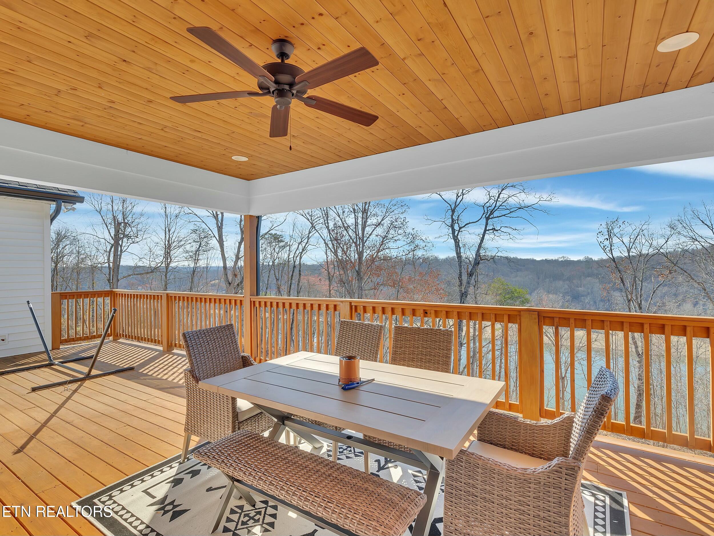 914 Skyline Drive Property Photo 31