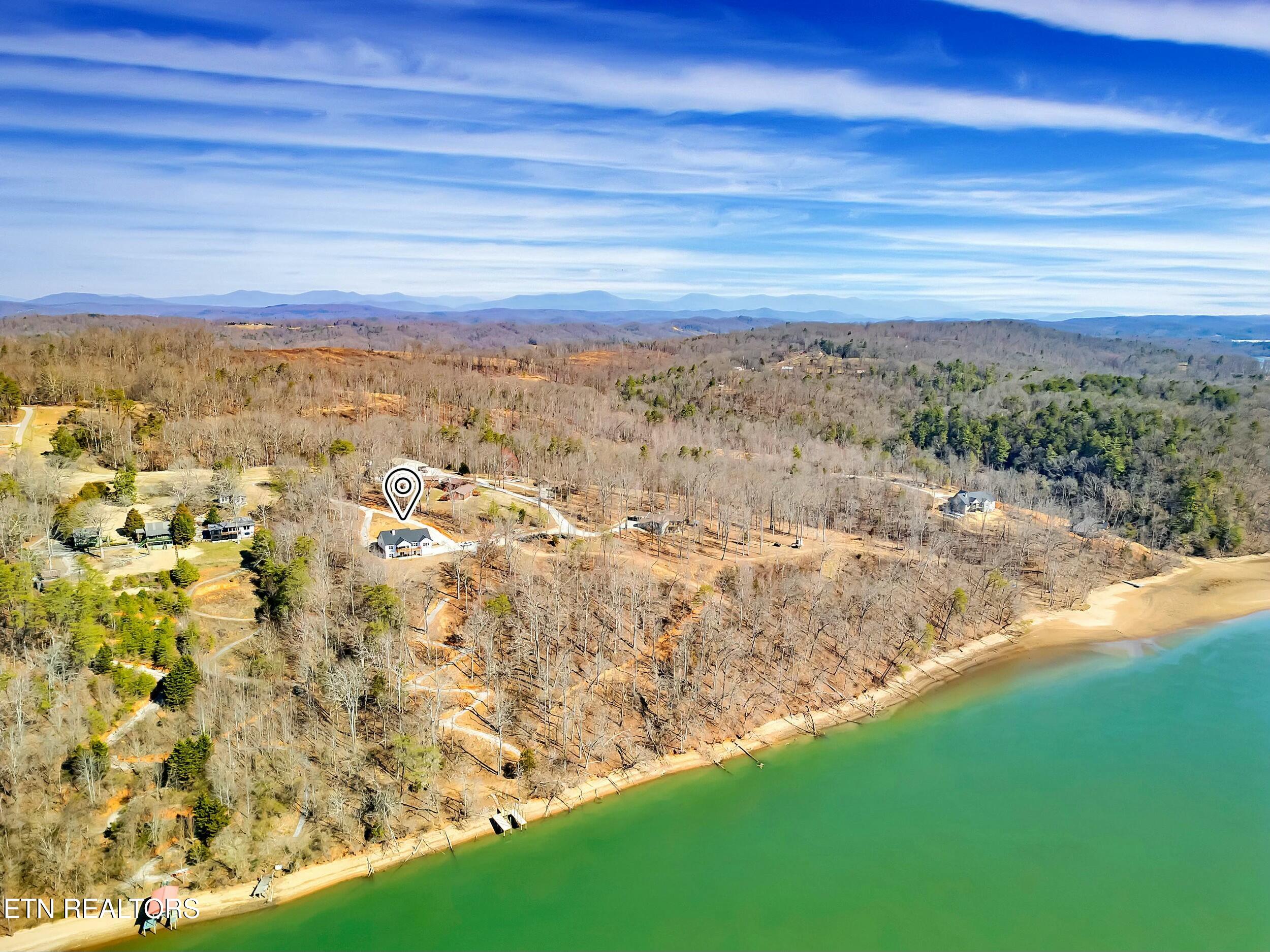 914 Skyline Drive Property Photo 35