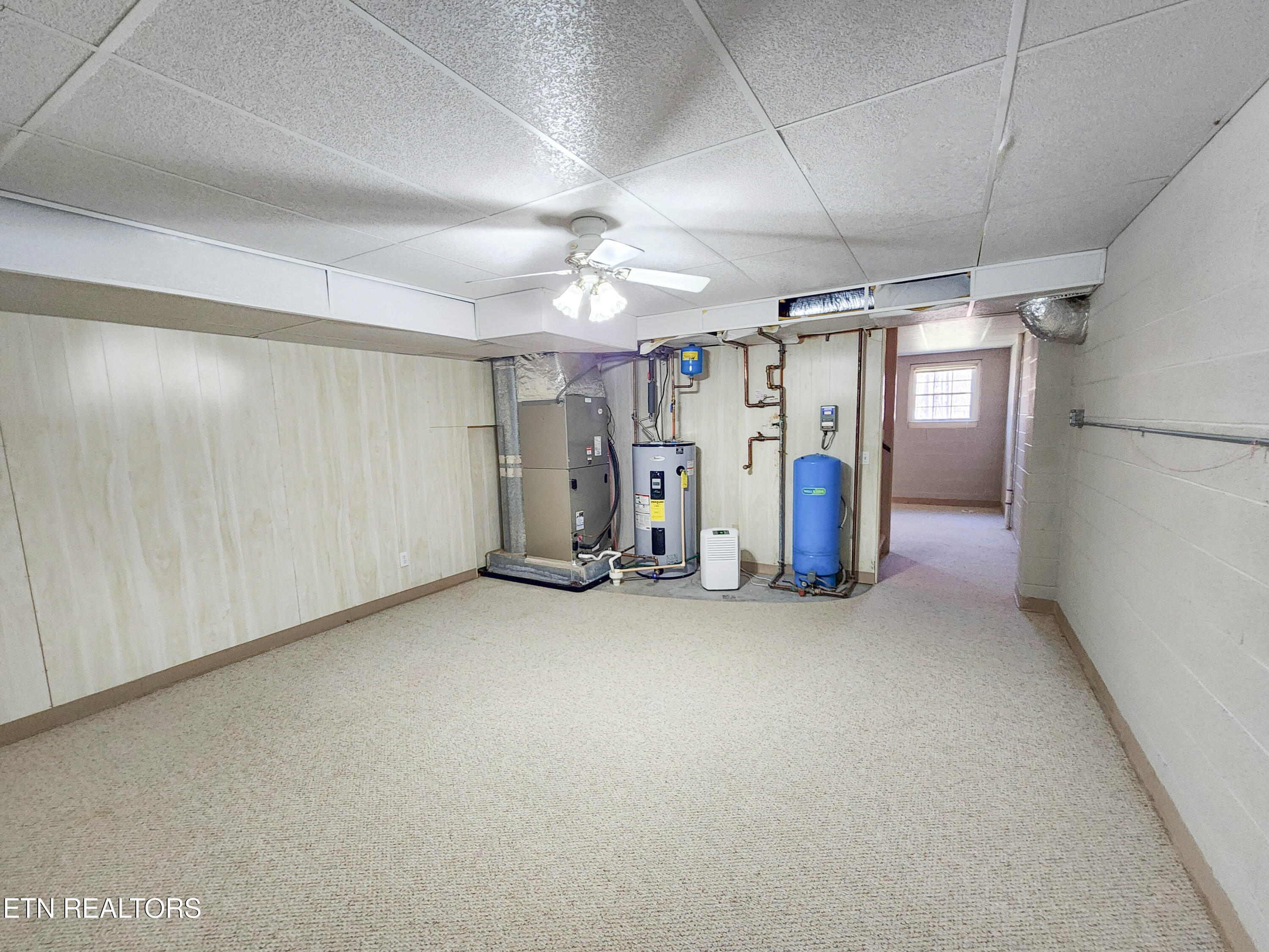 111 March Rd Property Photo 36