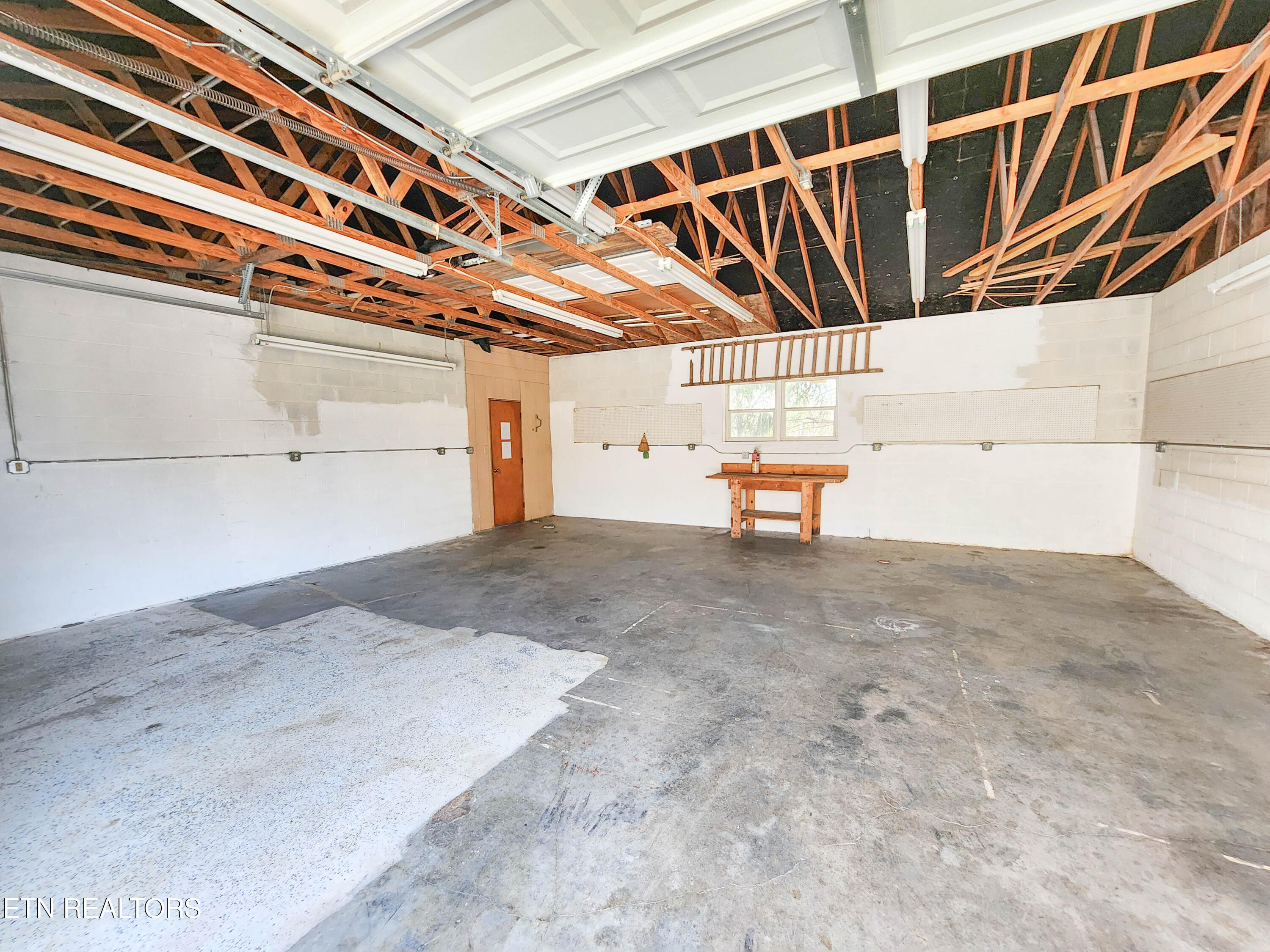 111 March Rd Property Photo 50
