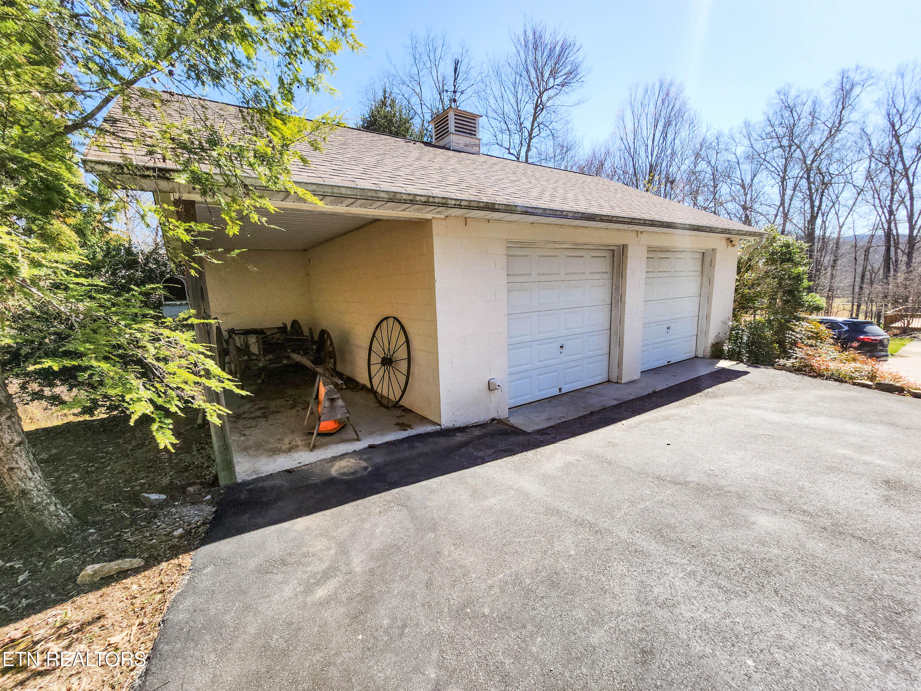 111 March Rd Property Photo 51