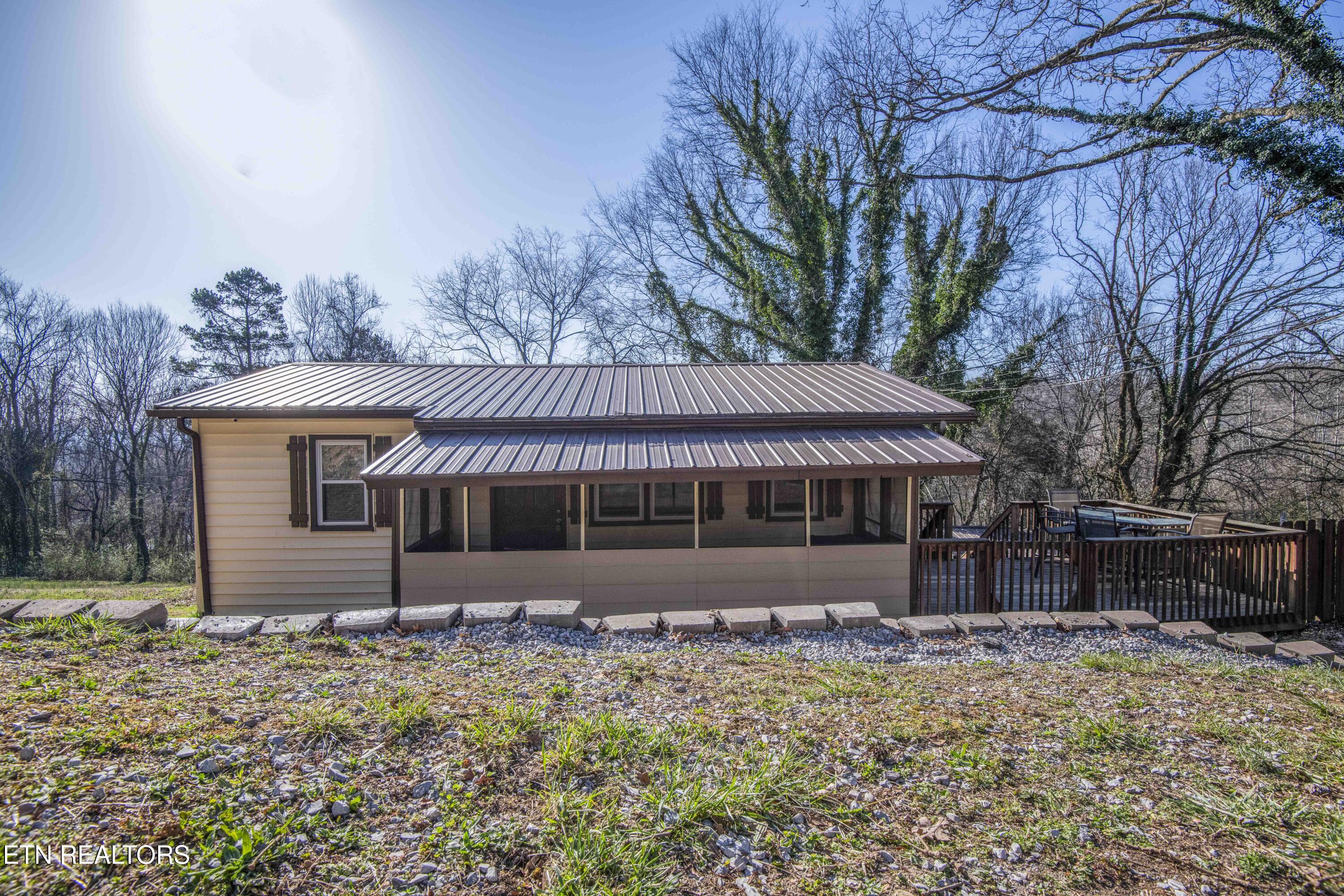 1608 Ridgecrest Drive Property Photo 1