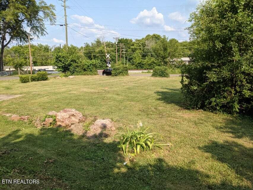 1616 Young Ave Property Photo