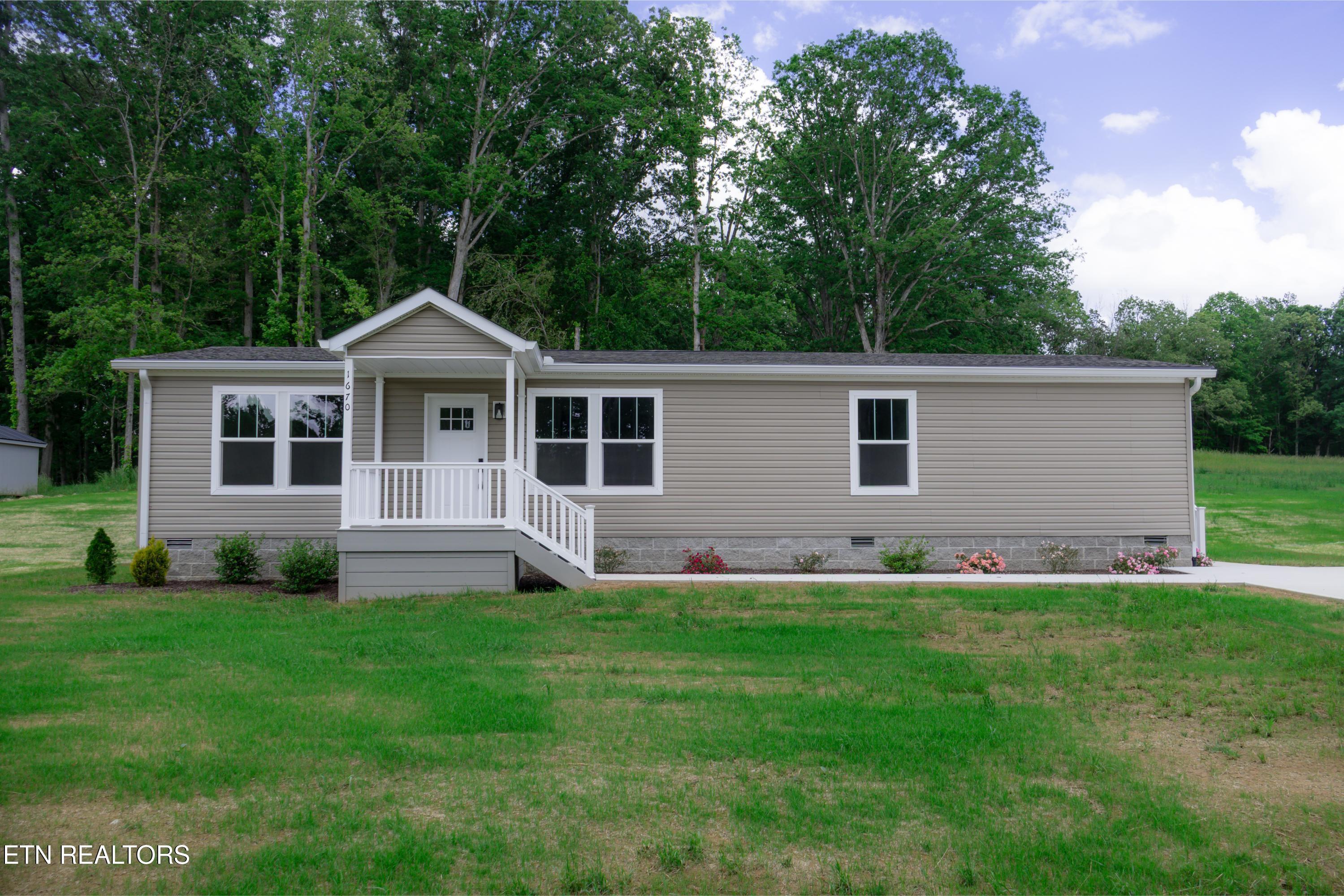 1670 Anna Maria Lane Property Photo