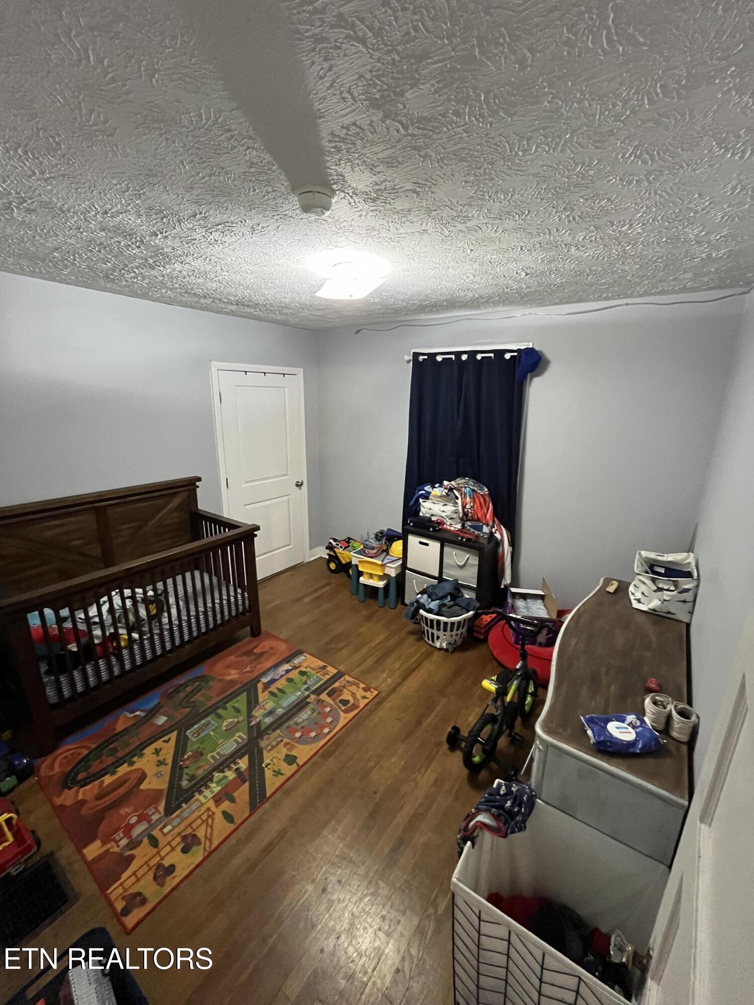 1907 Eastview Ave Property Photo 14