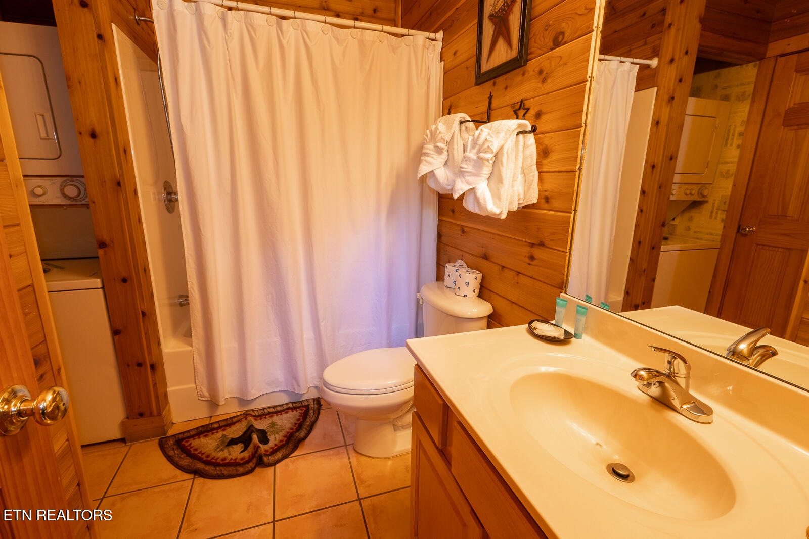 336 Big Bear Way Property Photo 13