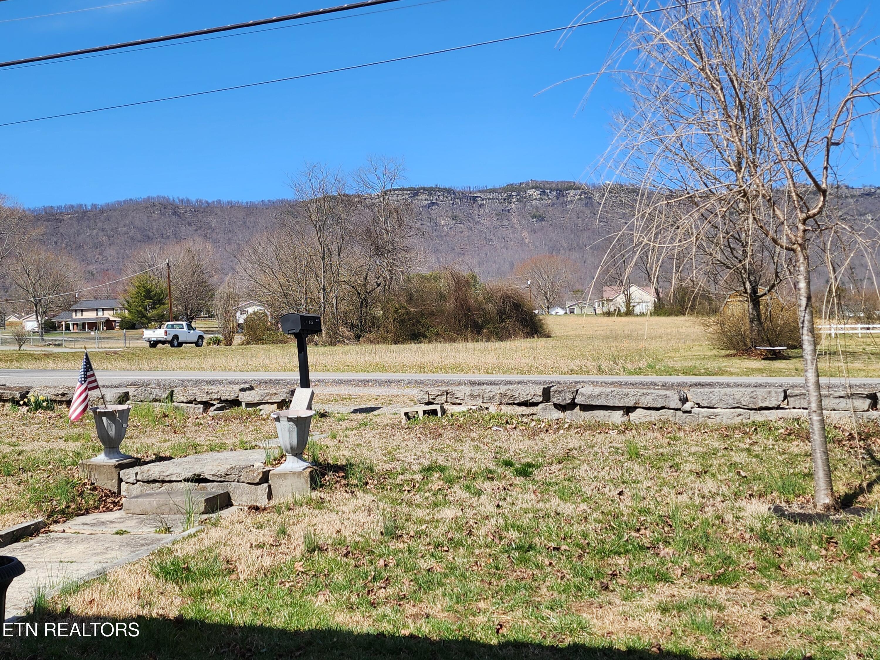 526 Old Middlesboro Hwy Property Photo 6