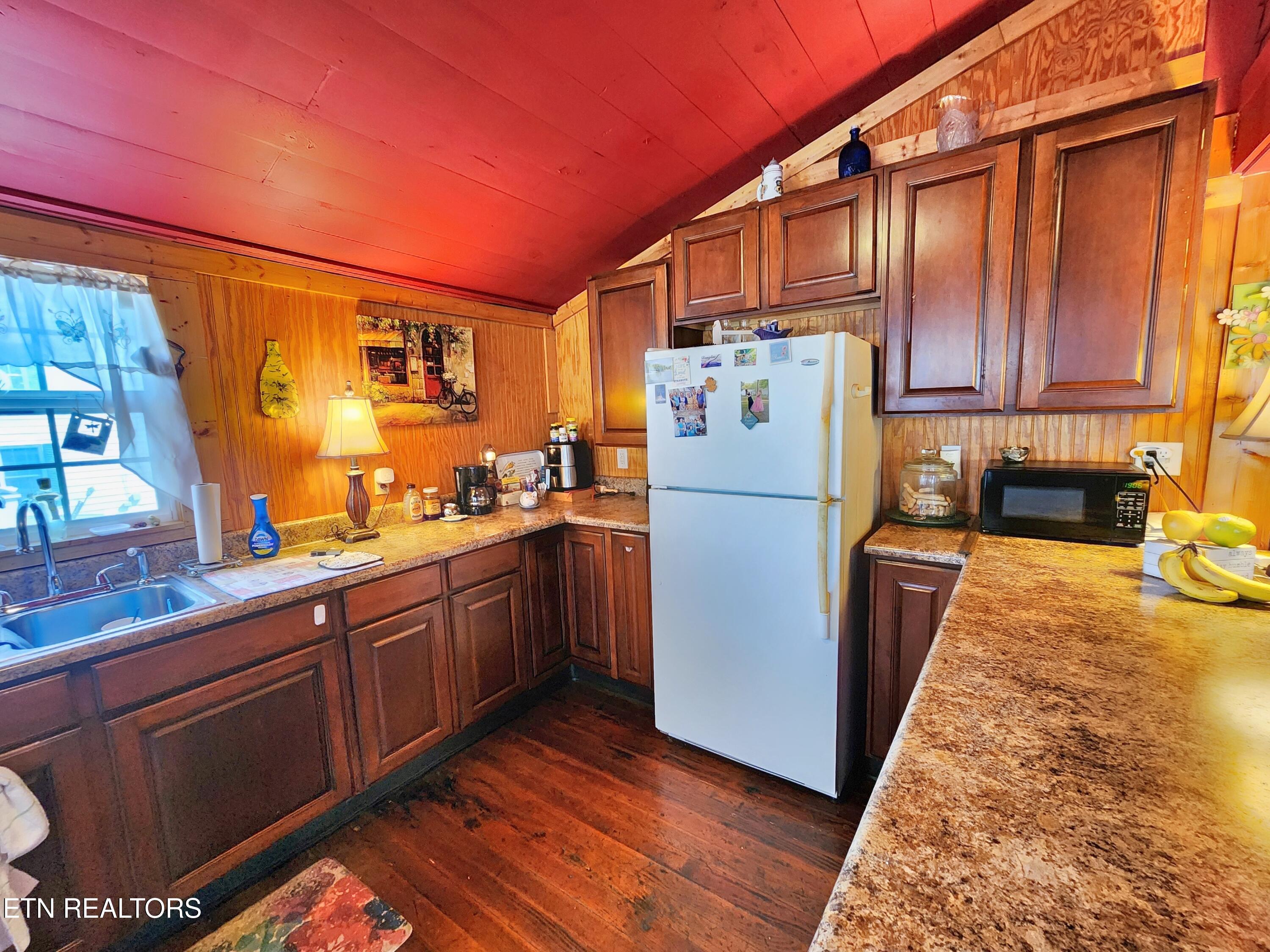 526 Old Middlesboro Hwy Property Photo 32