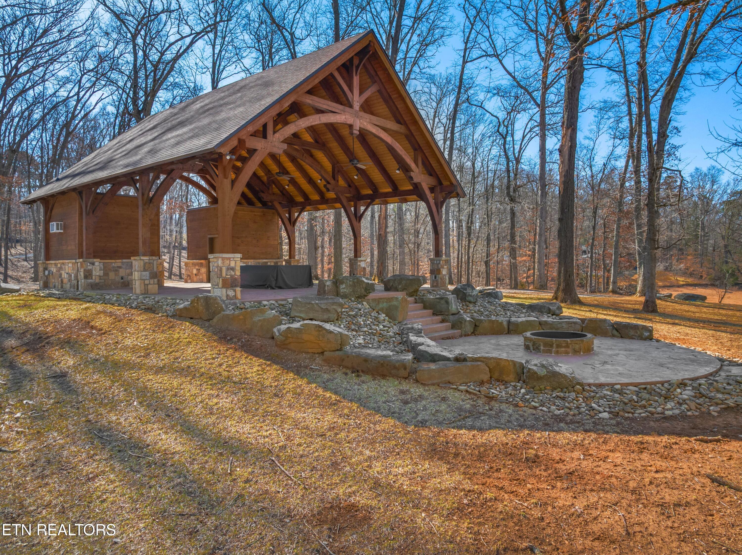 463 Heather Brook Drive Property Photo