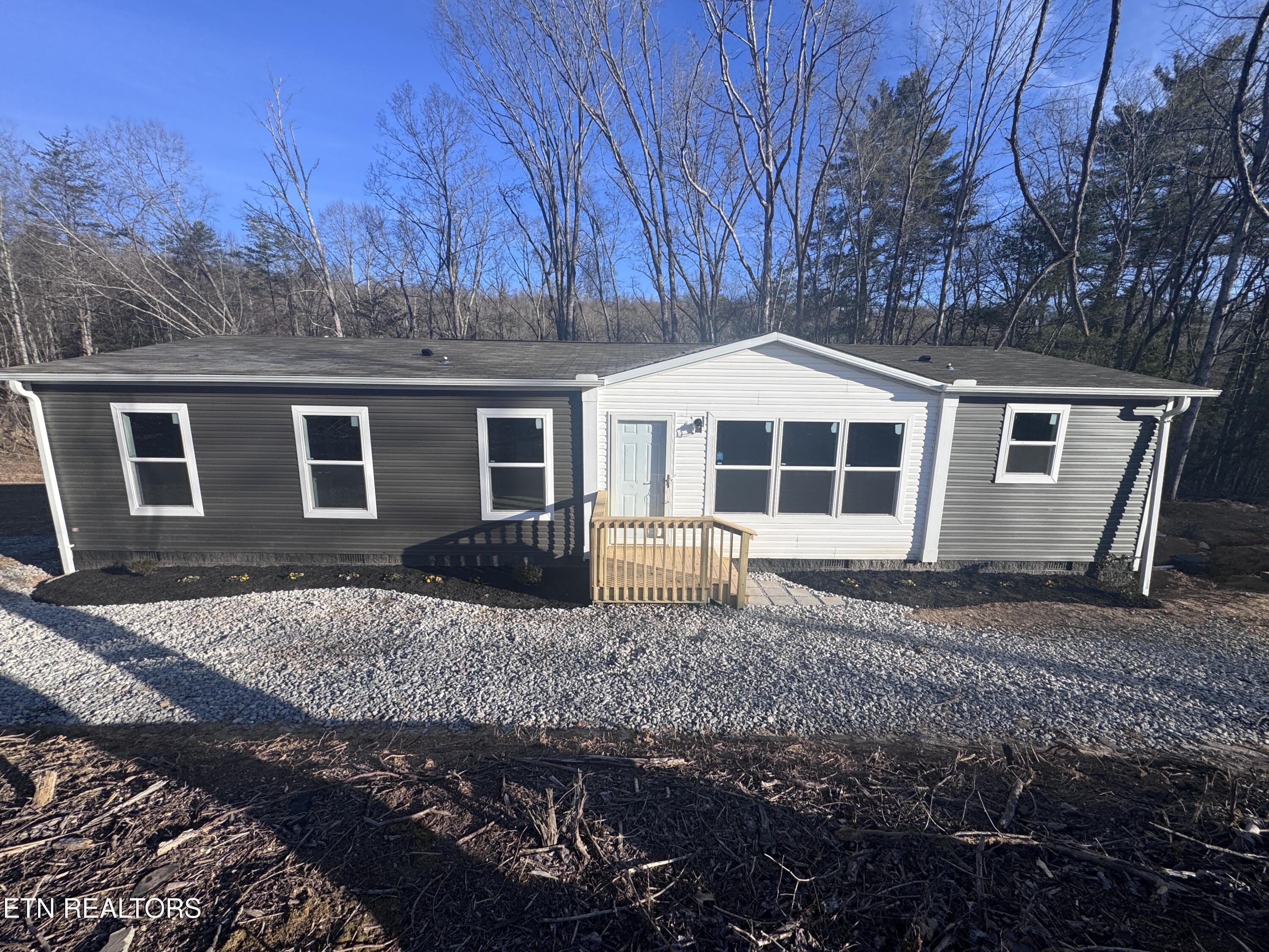 399 Black Oak Rd Property Photo 1