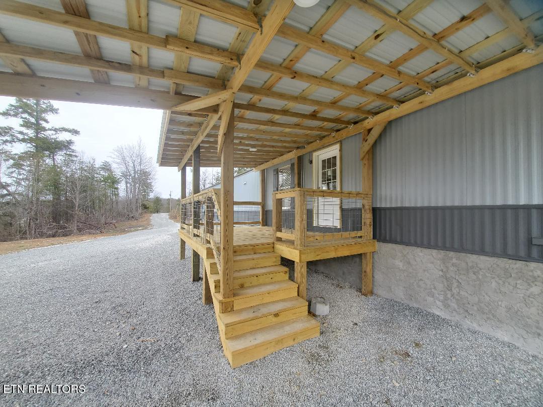 1206 Clay Boyatt Rd Property Photo 3