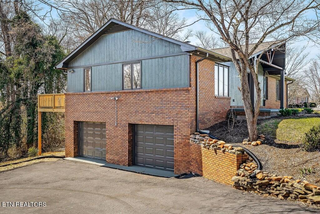 307 Gillen Drive Property Photo 19