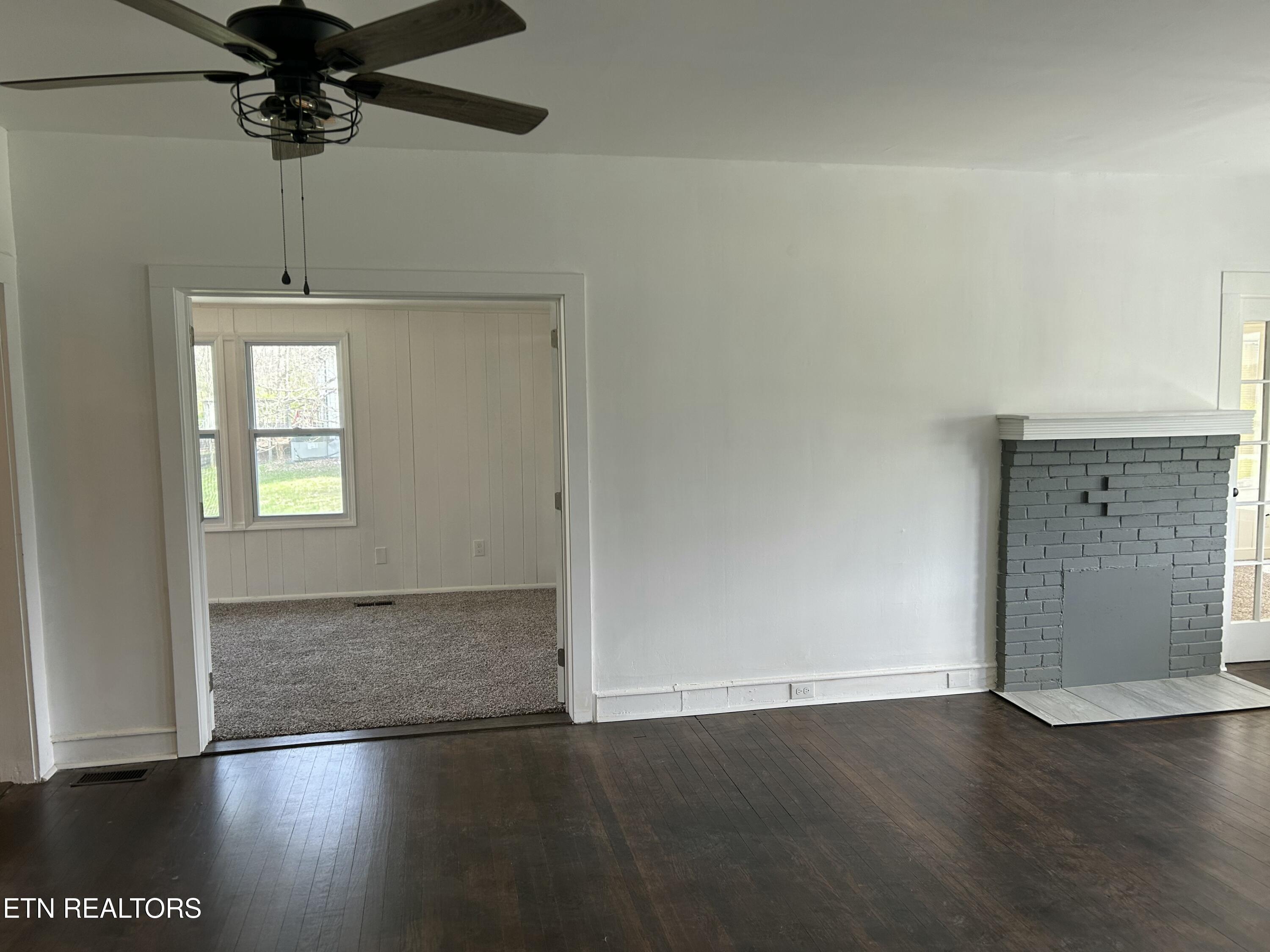 10115 Asheville Hwy Property Photo 8