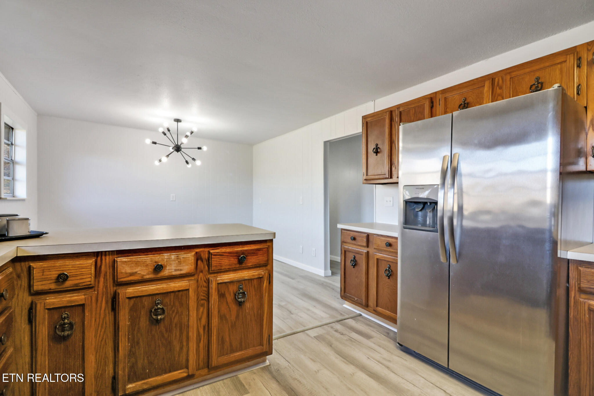 146 S Country Drive Property Photo 19