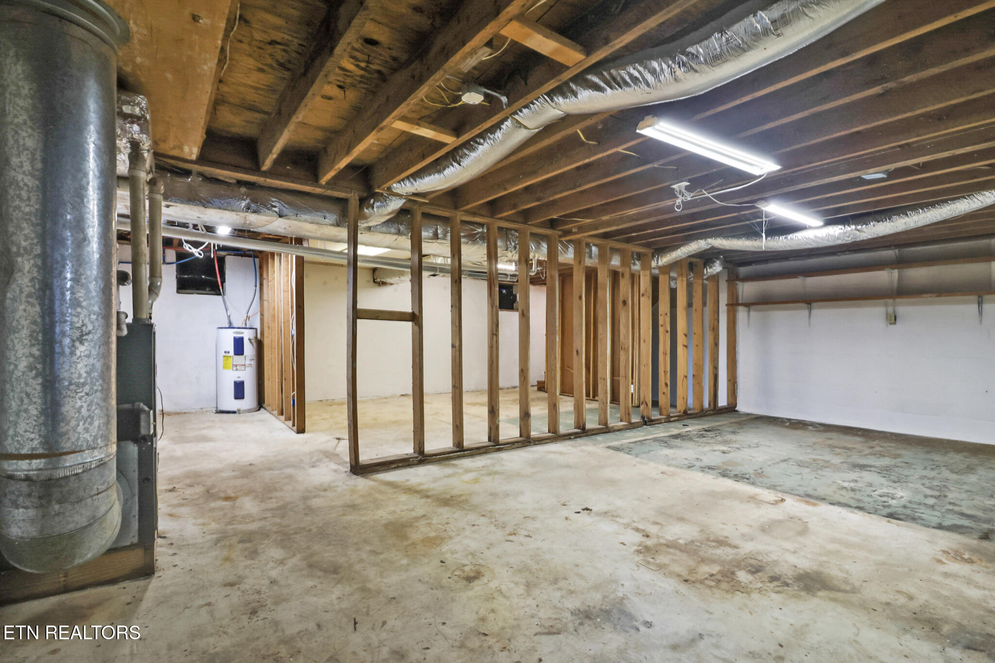 146 S Country Drive Property Photo 34
