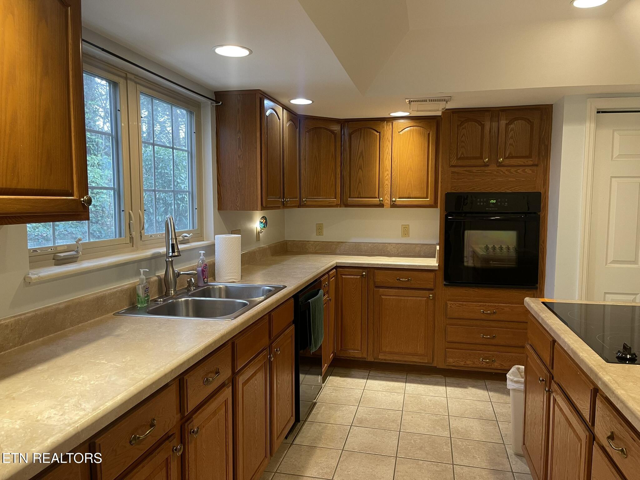 124 Sunset View Loop Property Photo 32