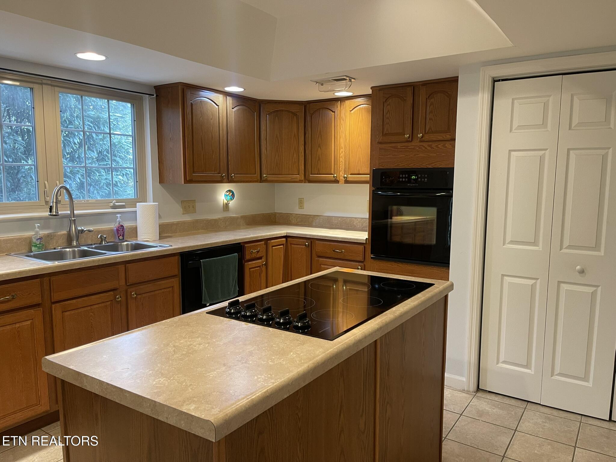 124 Sunset View Loop Property Photo 35