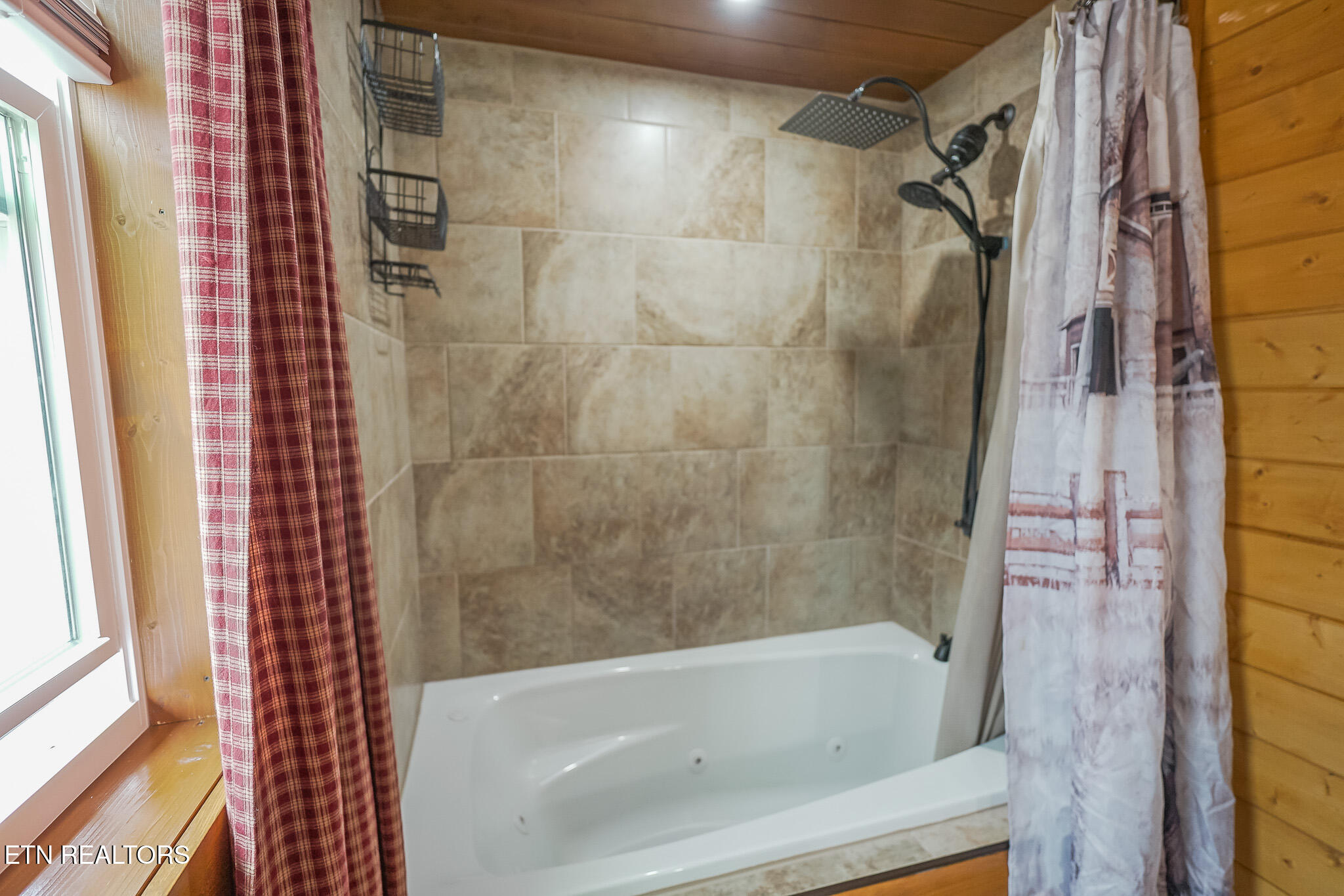 214 Shipley Lane Property Photo 8