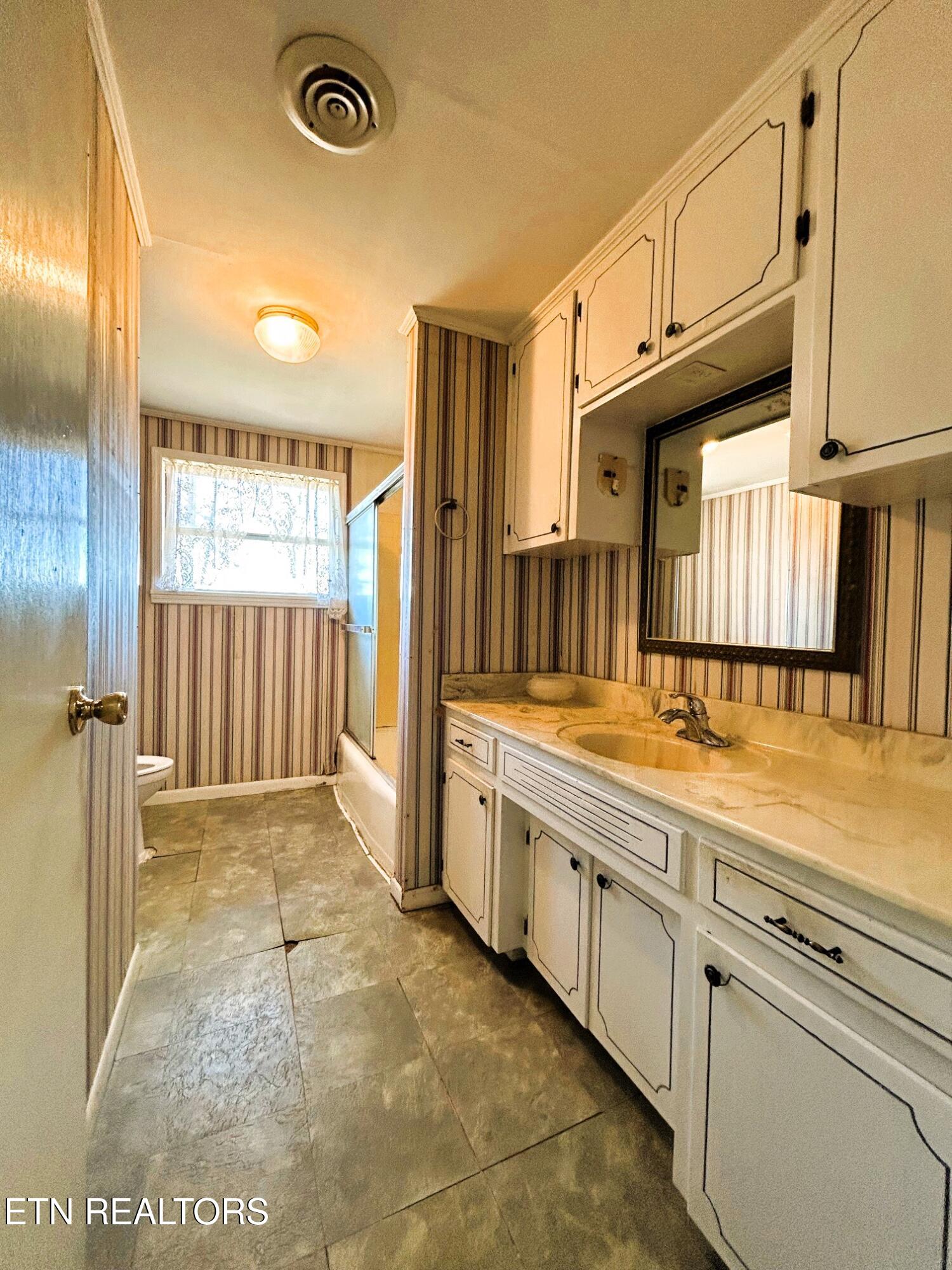 6604 Spring Place Road Se Property Photo 27