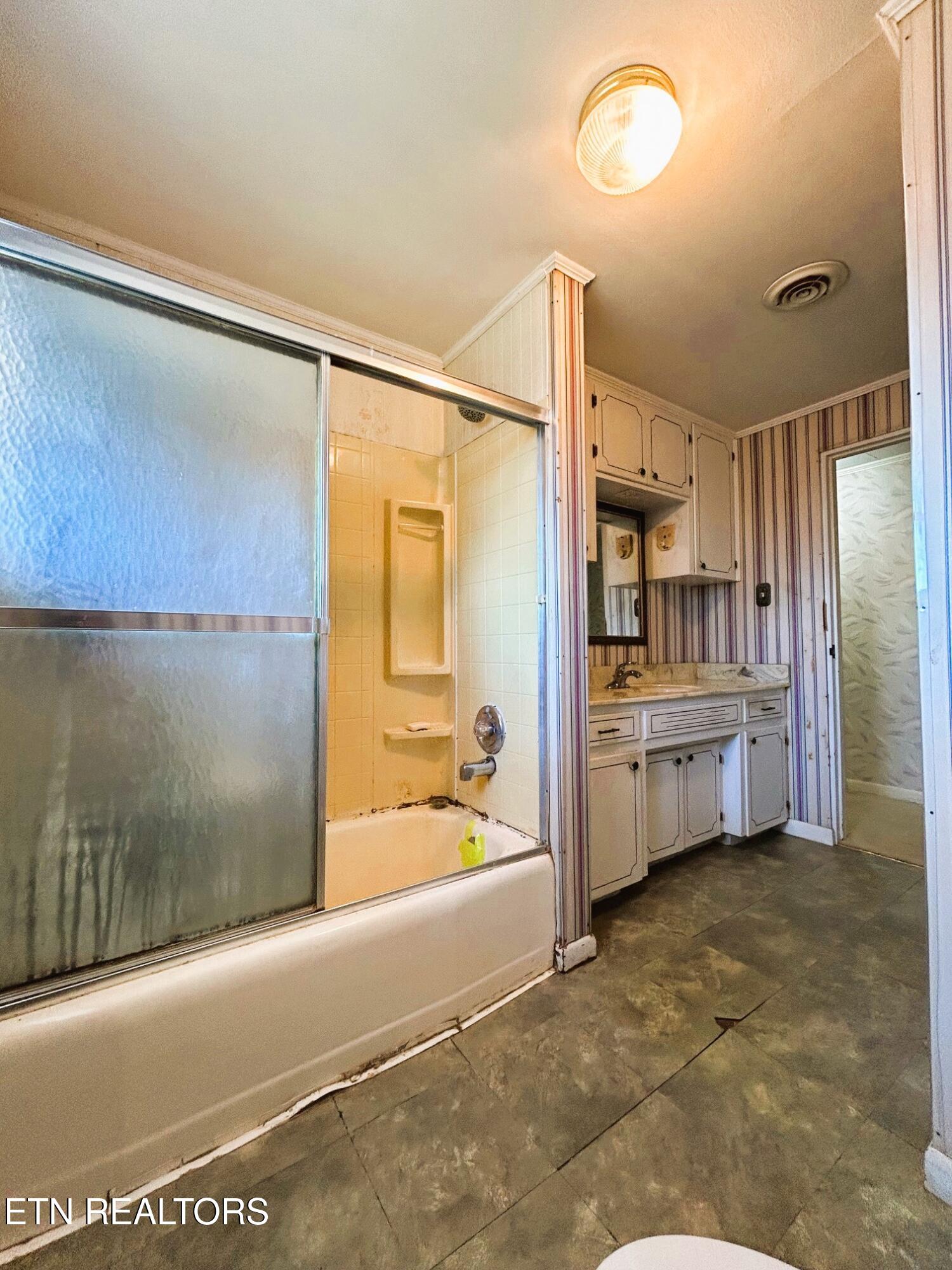 6604 Spring Place Road Se Property Photo 28