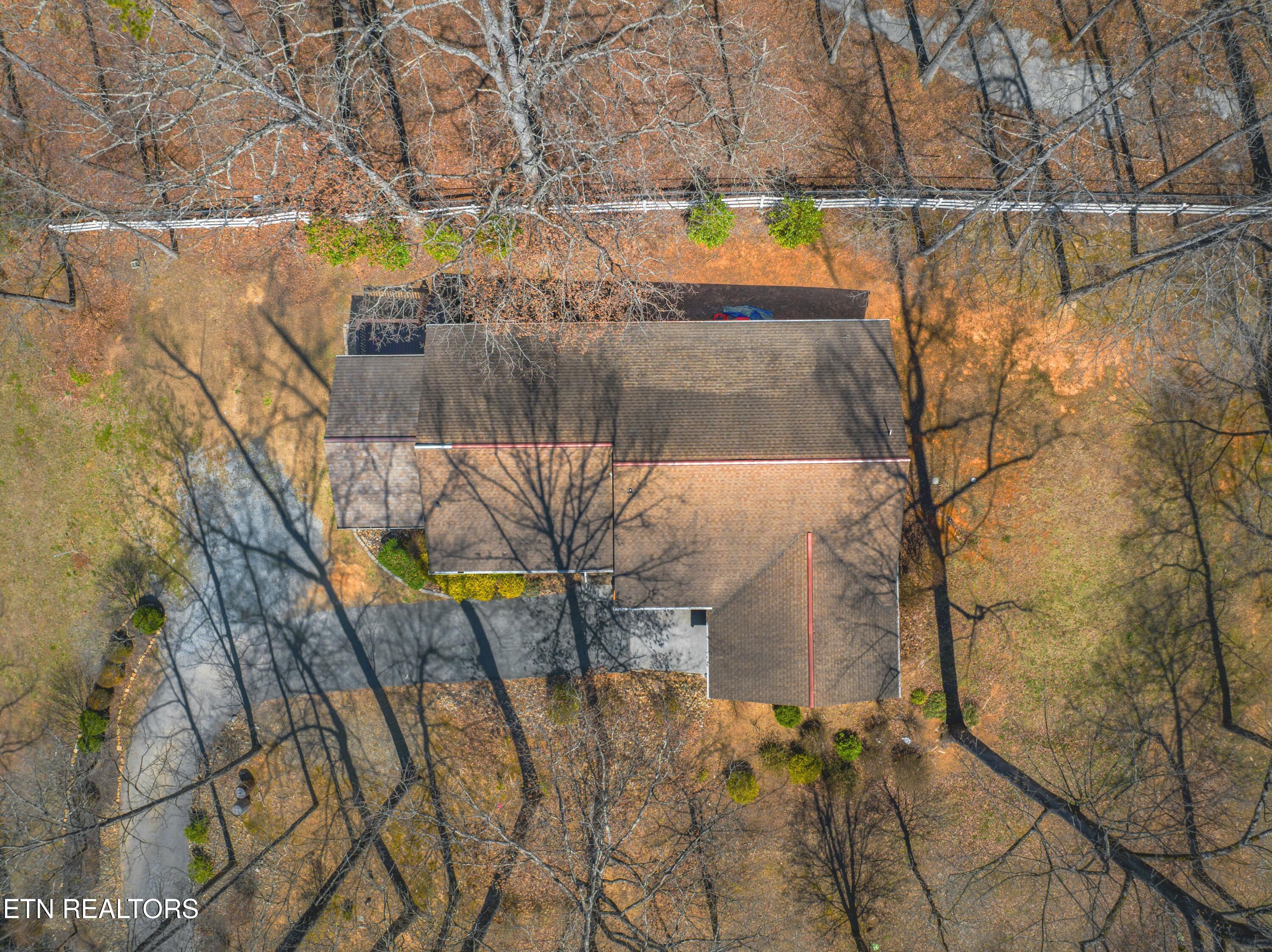 125 Smoky View Lane Property Photo 32