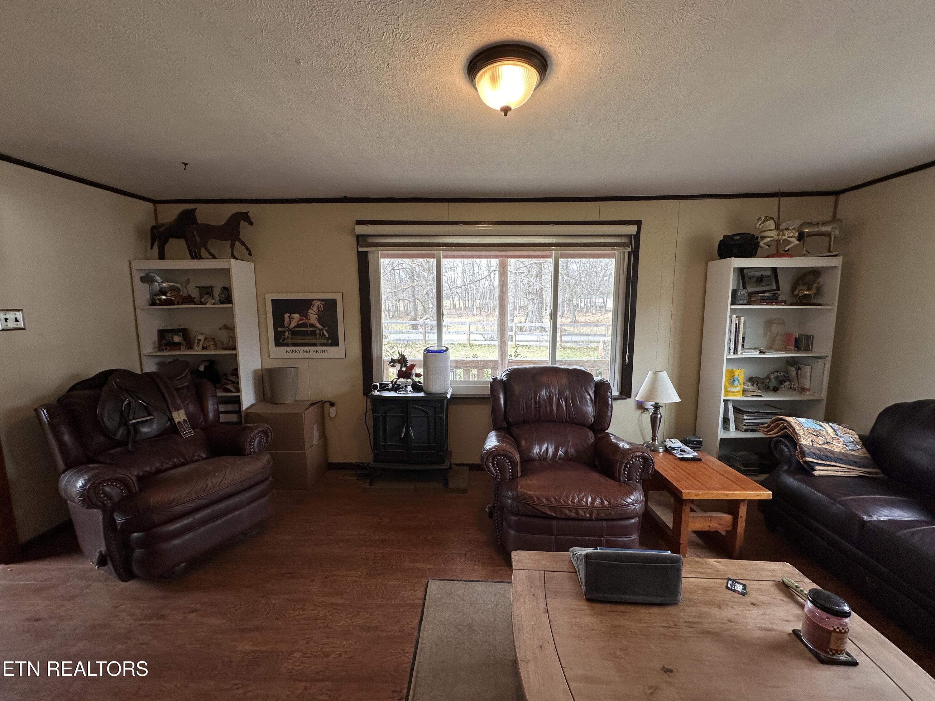 1370 Clay Hill Rd Property Photo 9