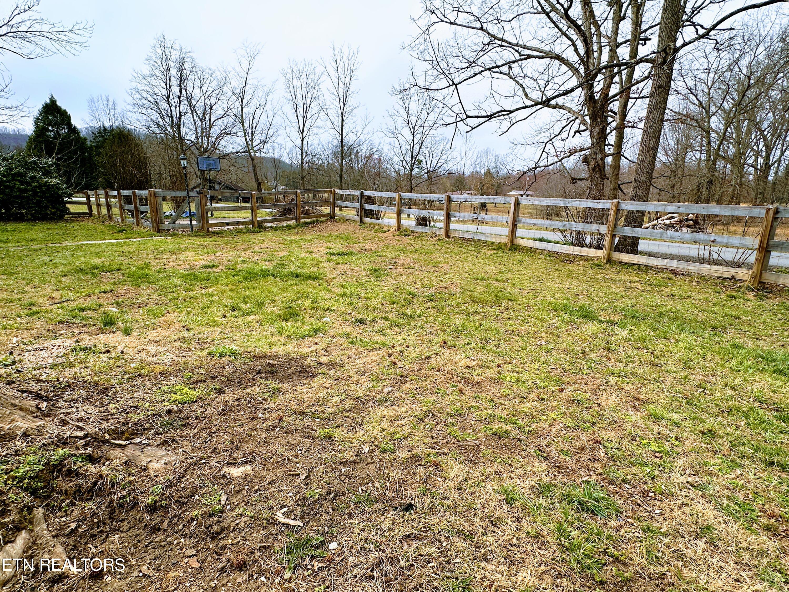 1370 Clay Hill Rd Property Photo 23