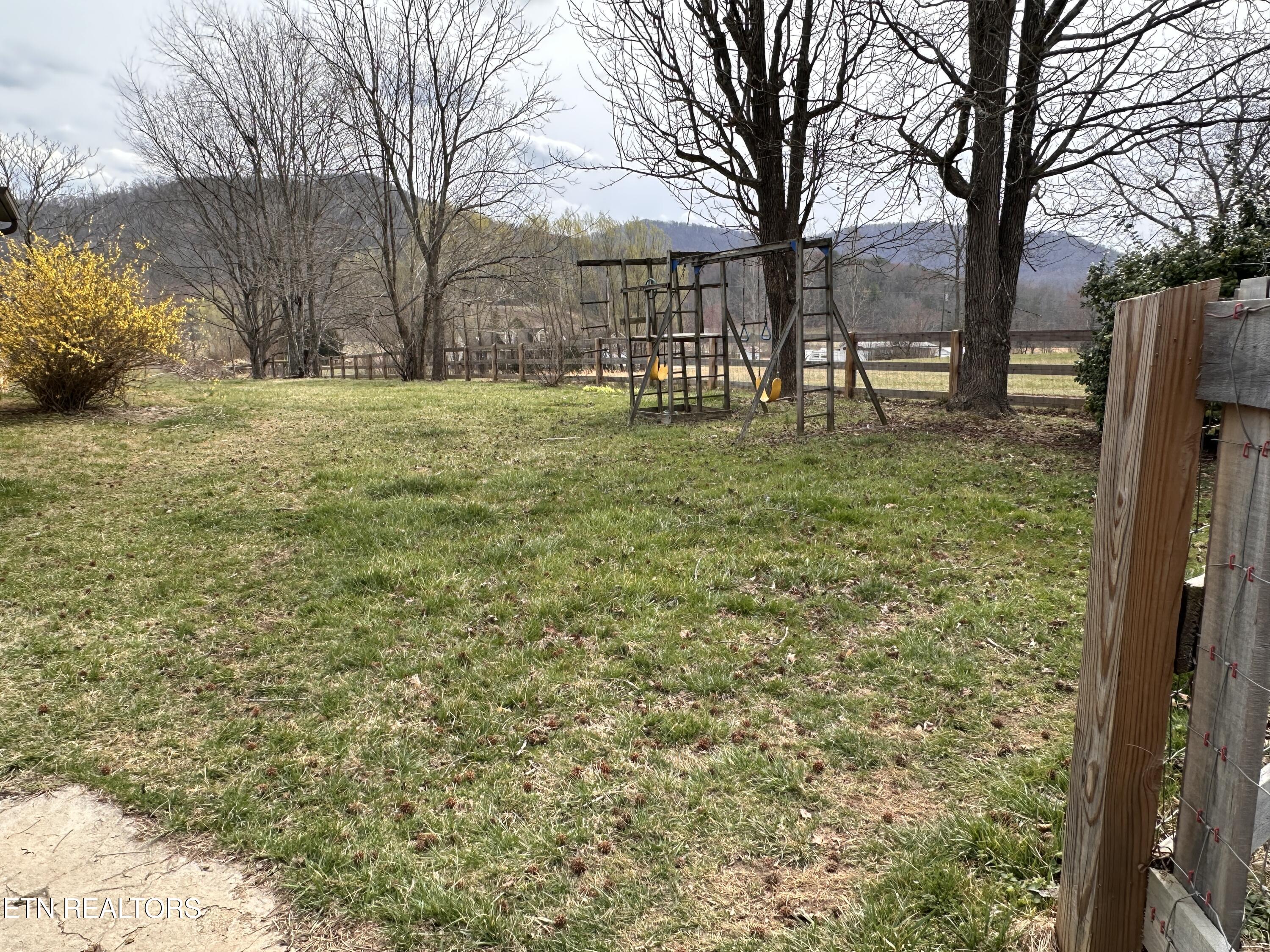 1370 Clay Hill Rd Property Photo 24