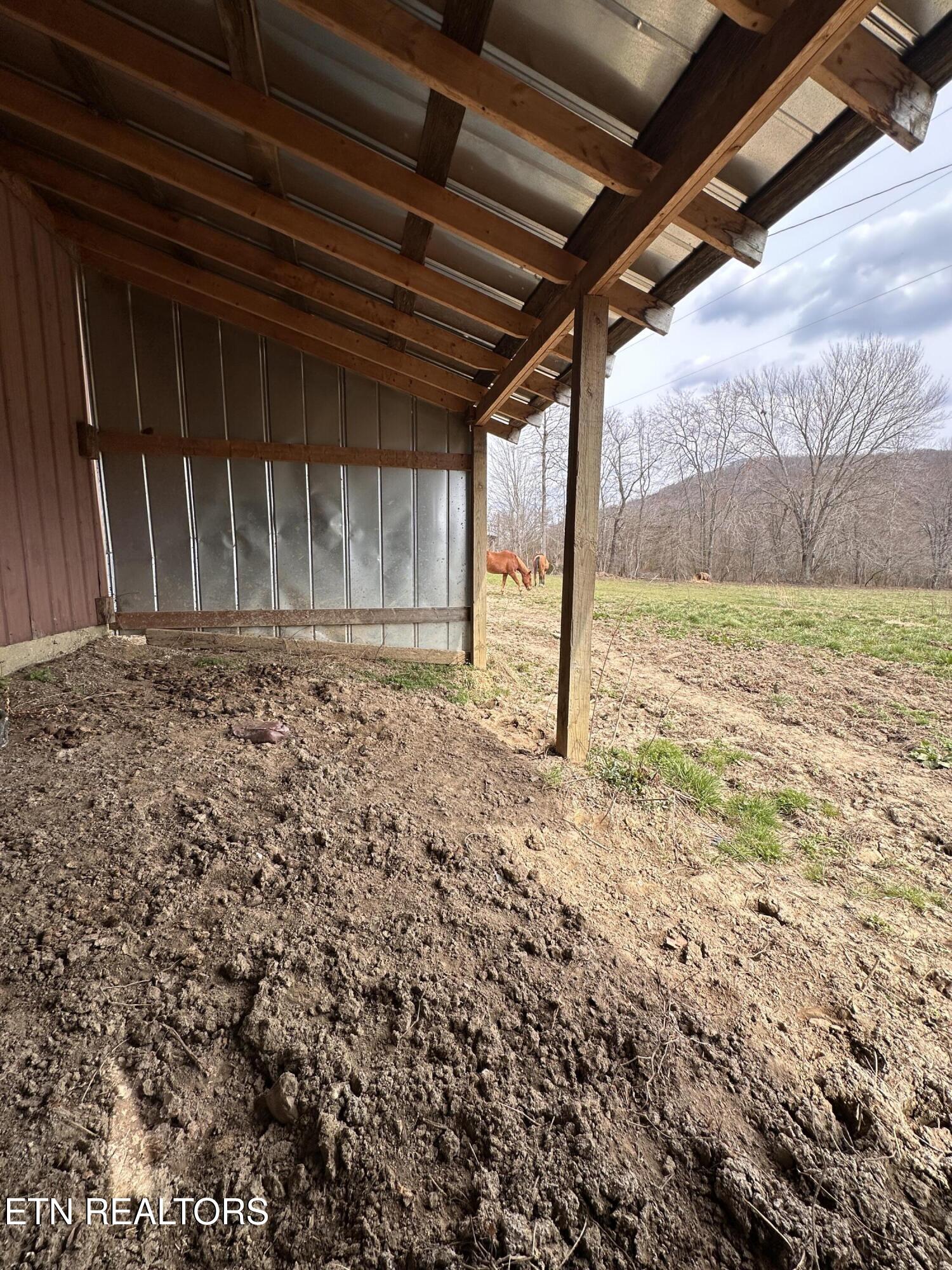 1370 Clay Hill Rd Property Photo 34