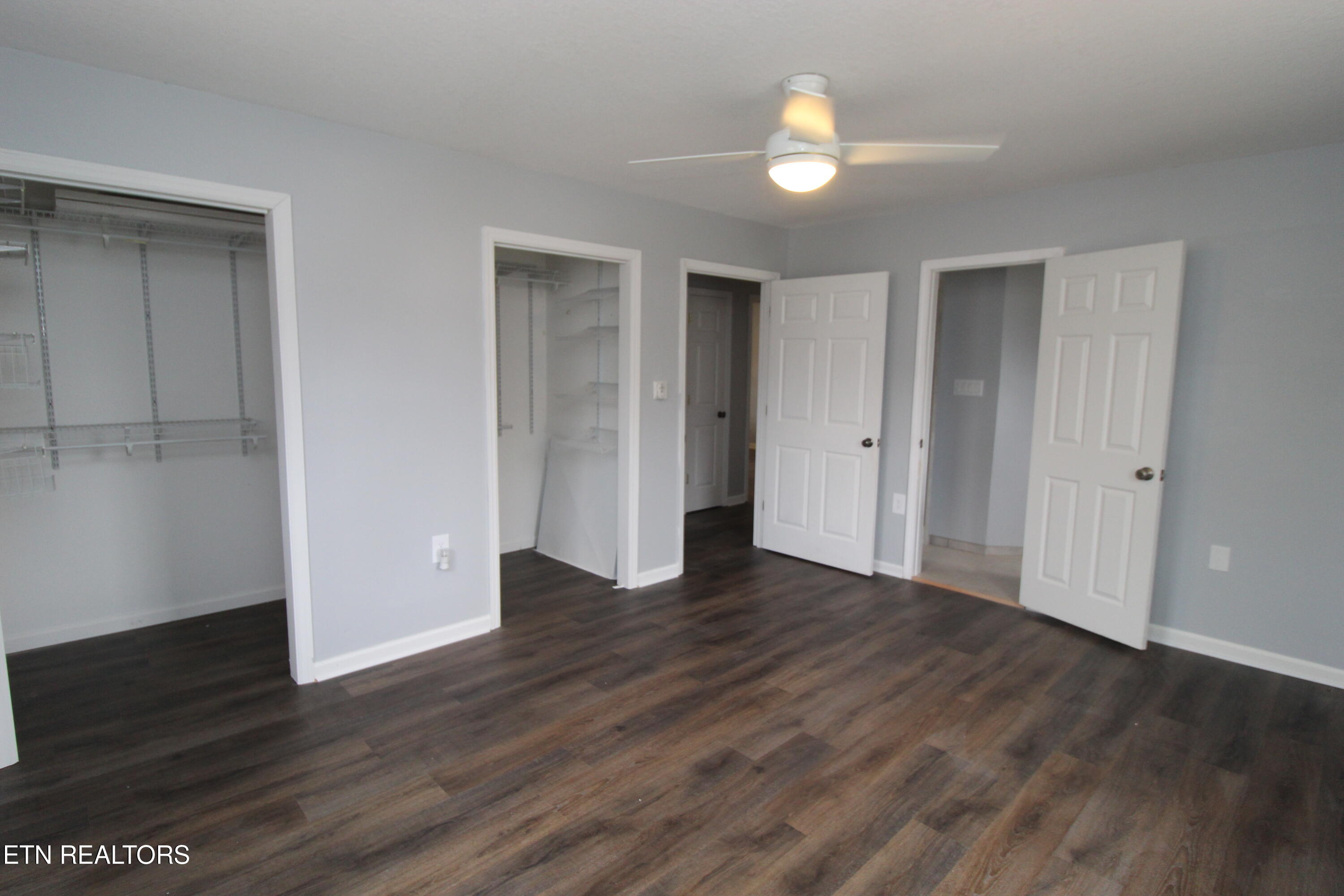 3757 Hillview Drive Property Photo 17