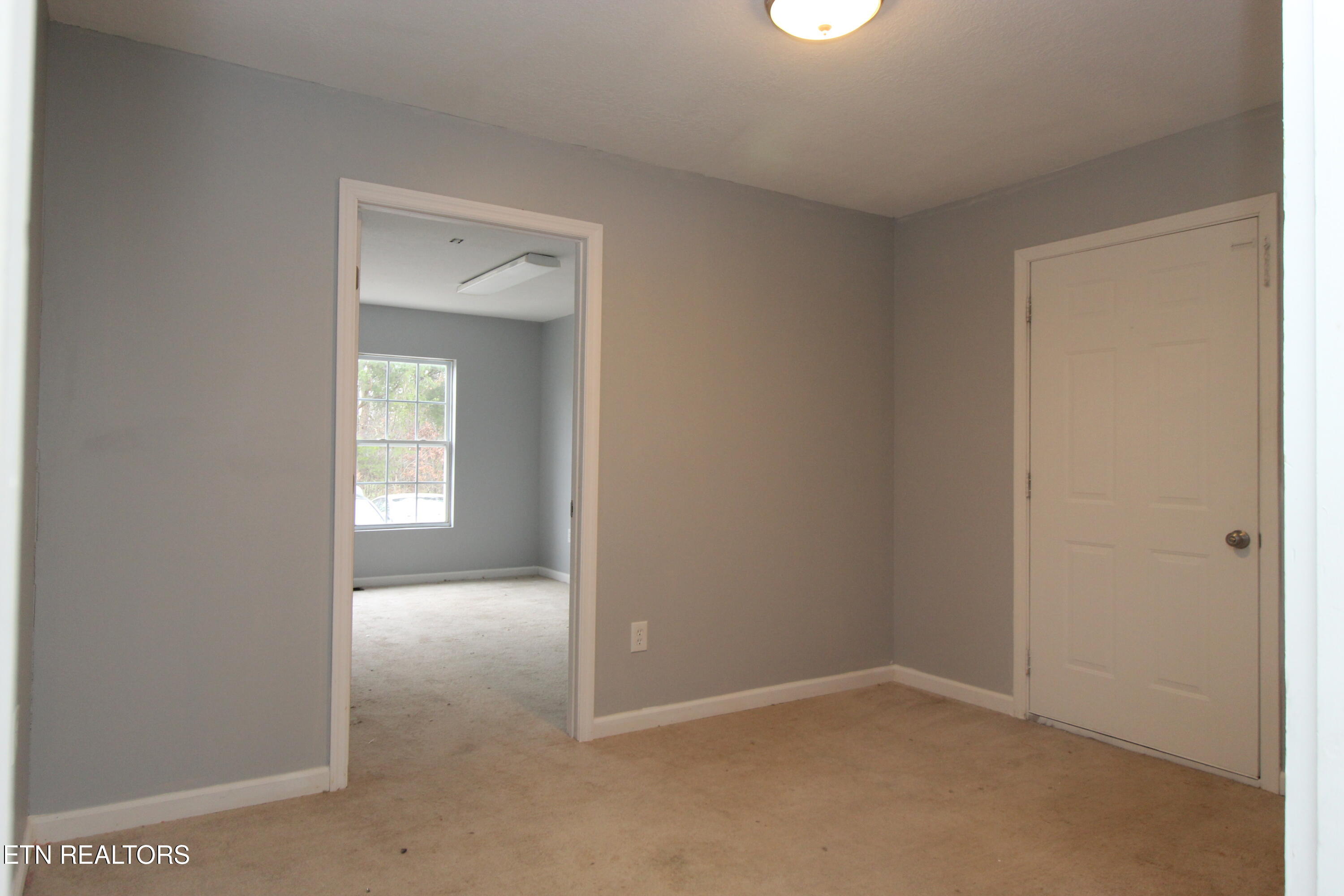 3757 Hillview Drive Property Photo 25