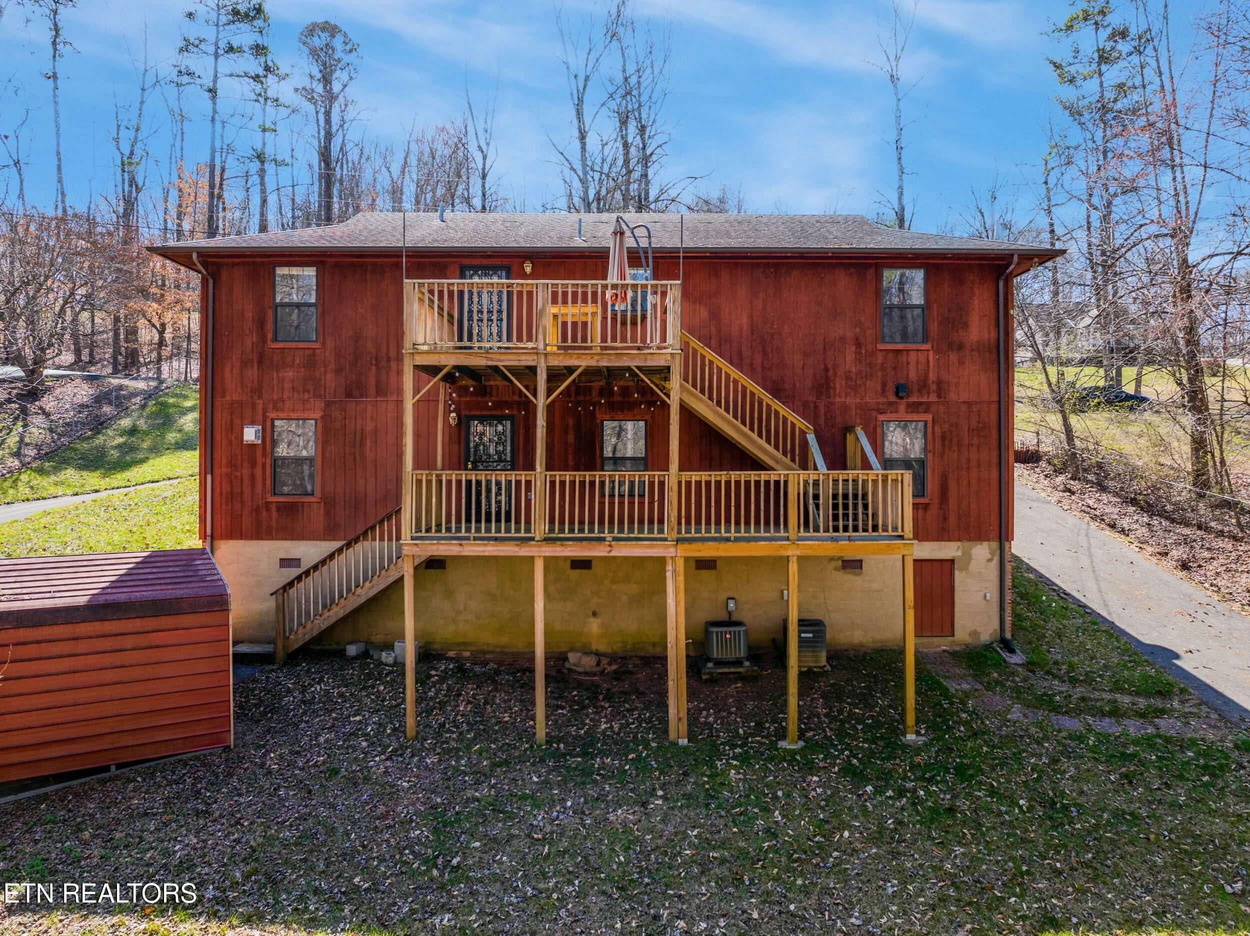 9419 Jim Loy Drive Property Photo 3