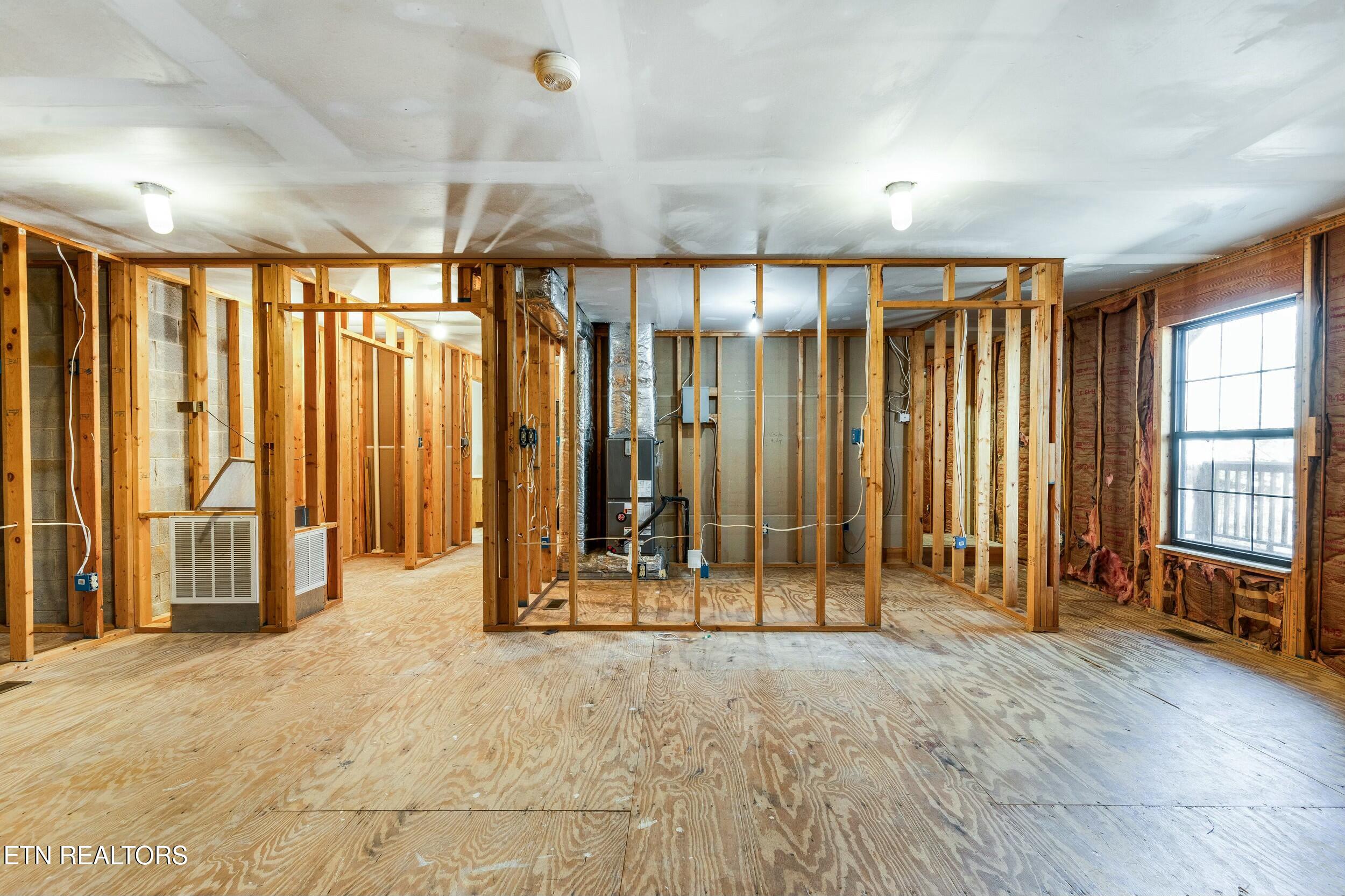 9419 Jim Loy Drive Property Photo 24