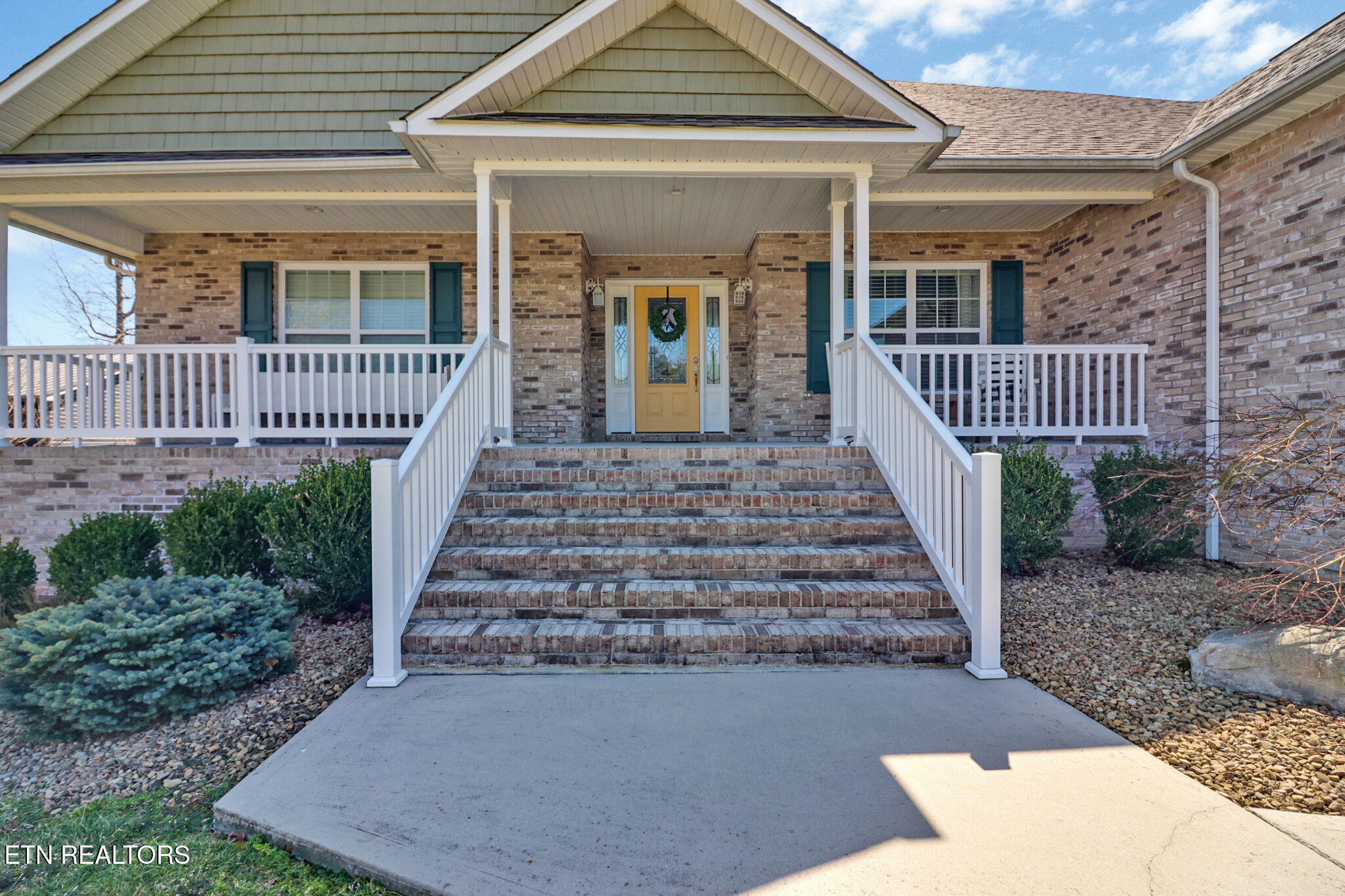 35 Satsuma Drive Property Photo 4