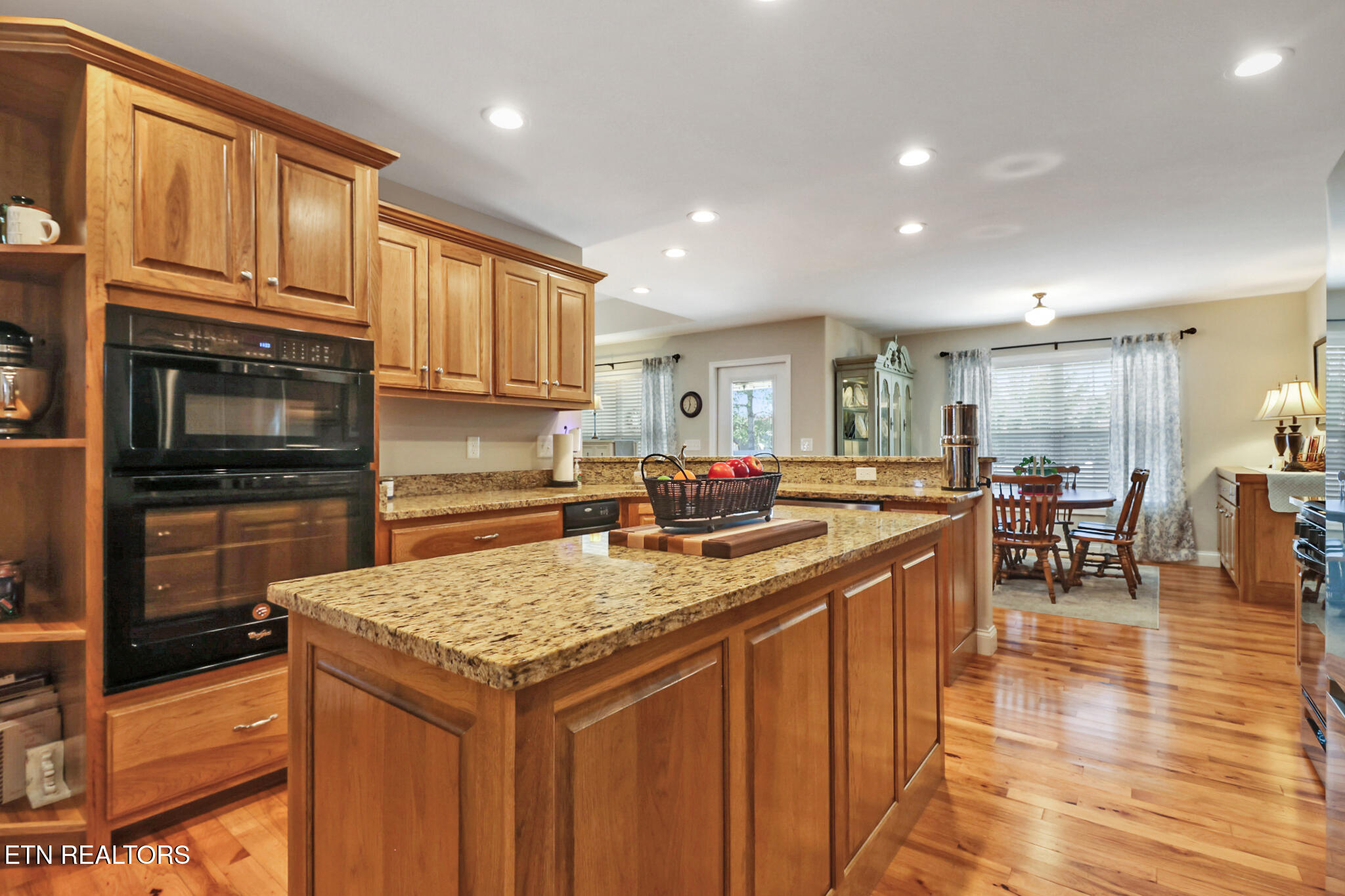 35 Satsuma Drive Property Photo 16